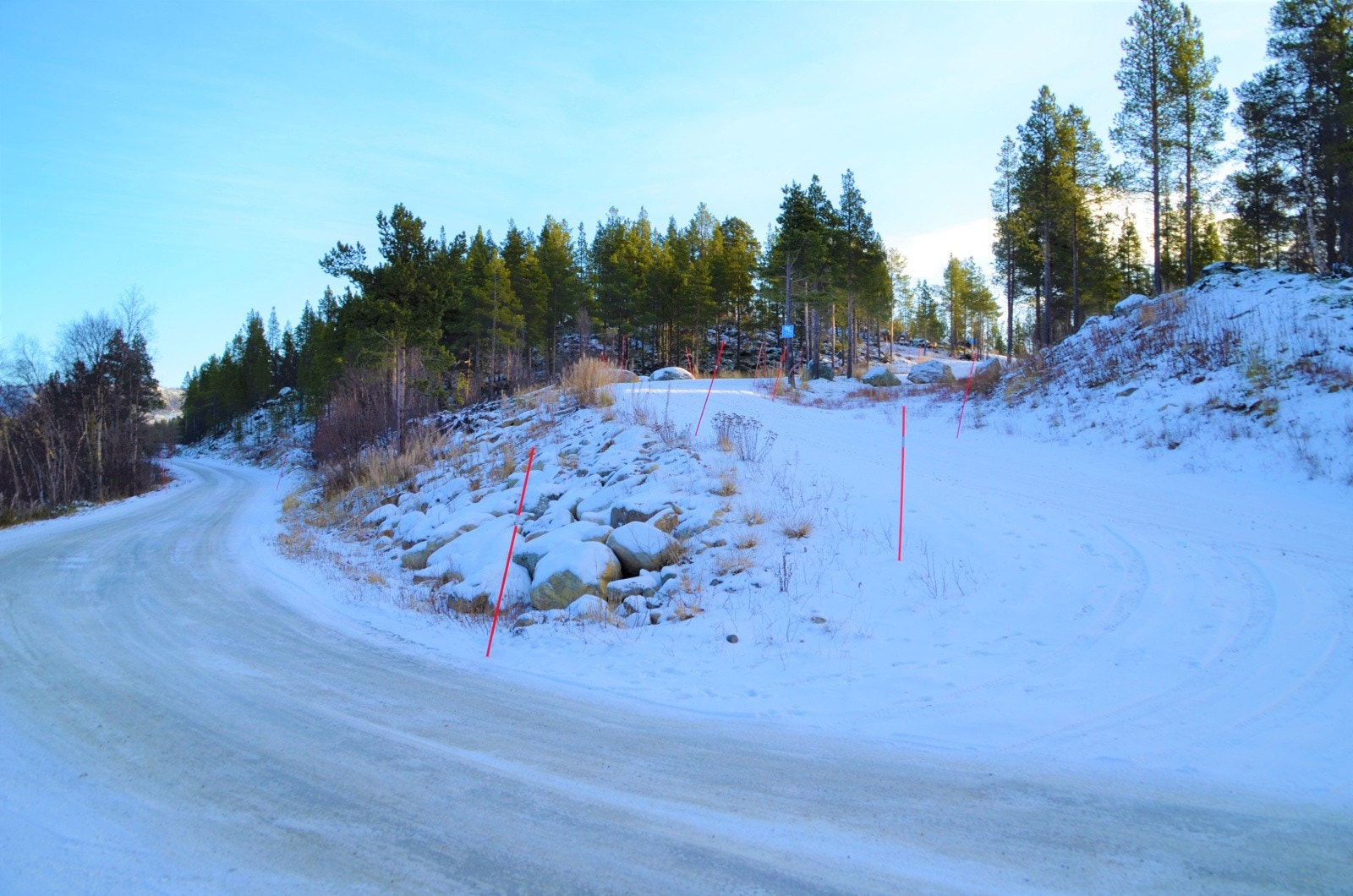 Veien opp til hyttefeltet Galleribilde