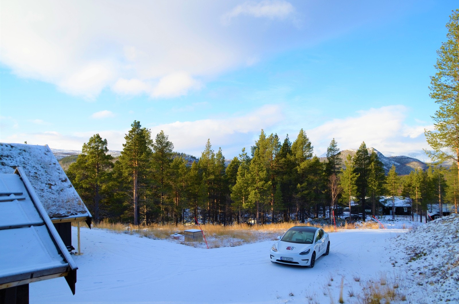 På alle tomtene er det god plass til både hytte, garasje og til parkering Galleribilde