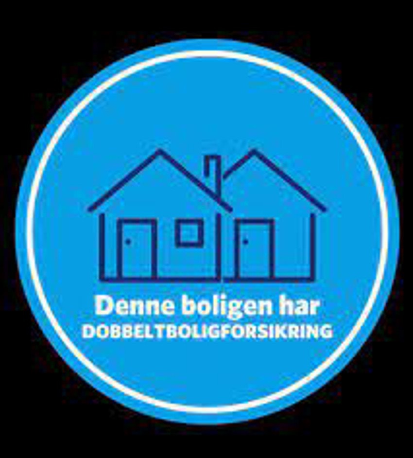 Dobbelboligforsikringen dekker kjøpers faktiske ekstra boligkostnader med inntil kr 15 000 per måned i inntil 9 måneder, dersom kjøper ikke får solgt sin gamle bolig før overtakelse av den nye. Galleribilde