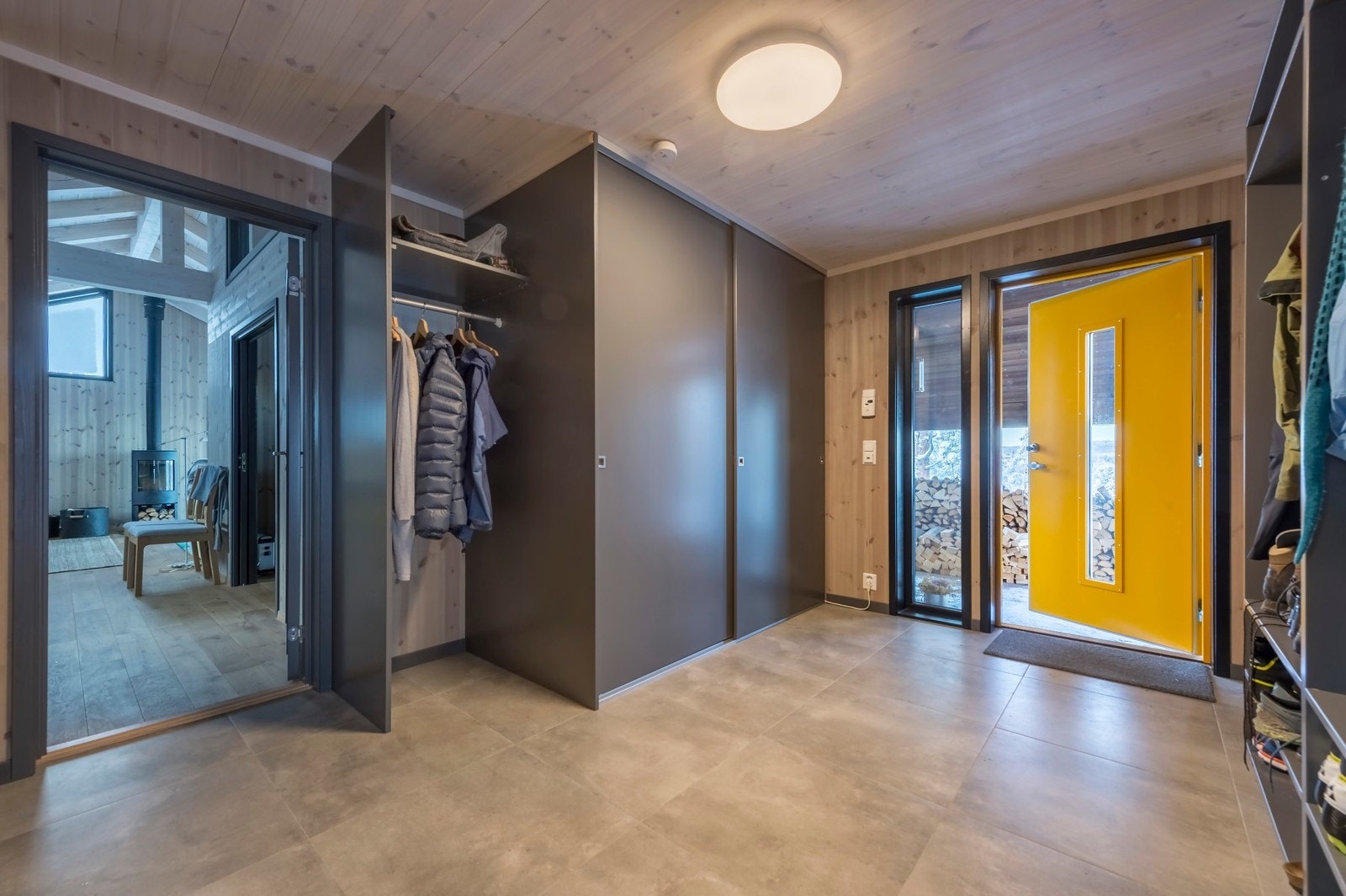 Eksempelfoto interiør av oppført Trollhøtta Galleribilde