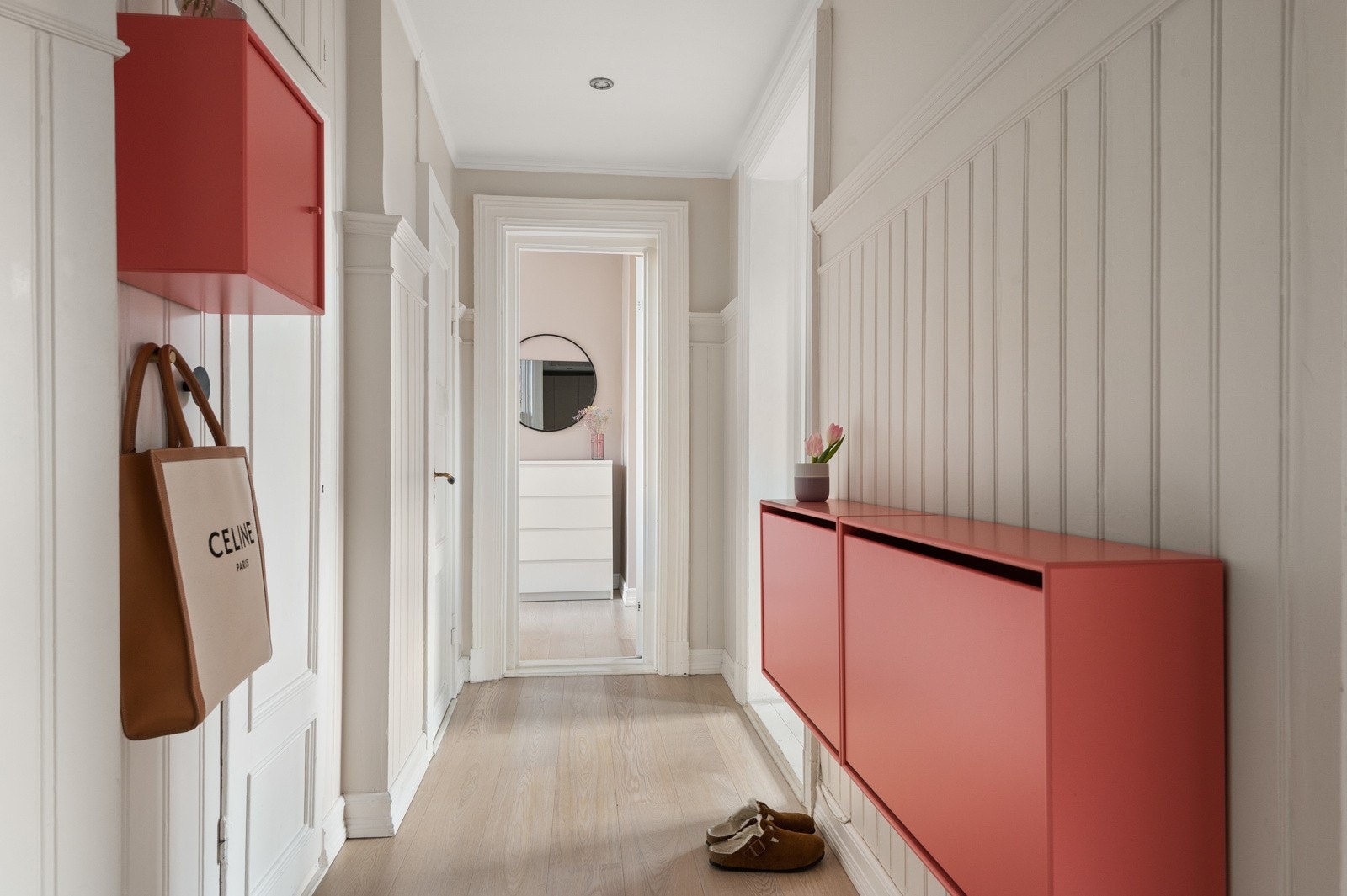 Fra gangen har man videre adkomst til soverom 2. Galleribilde