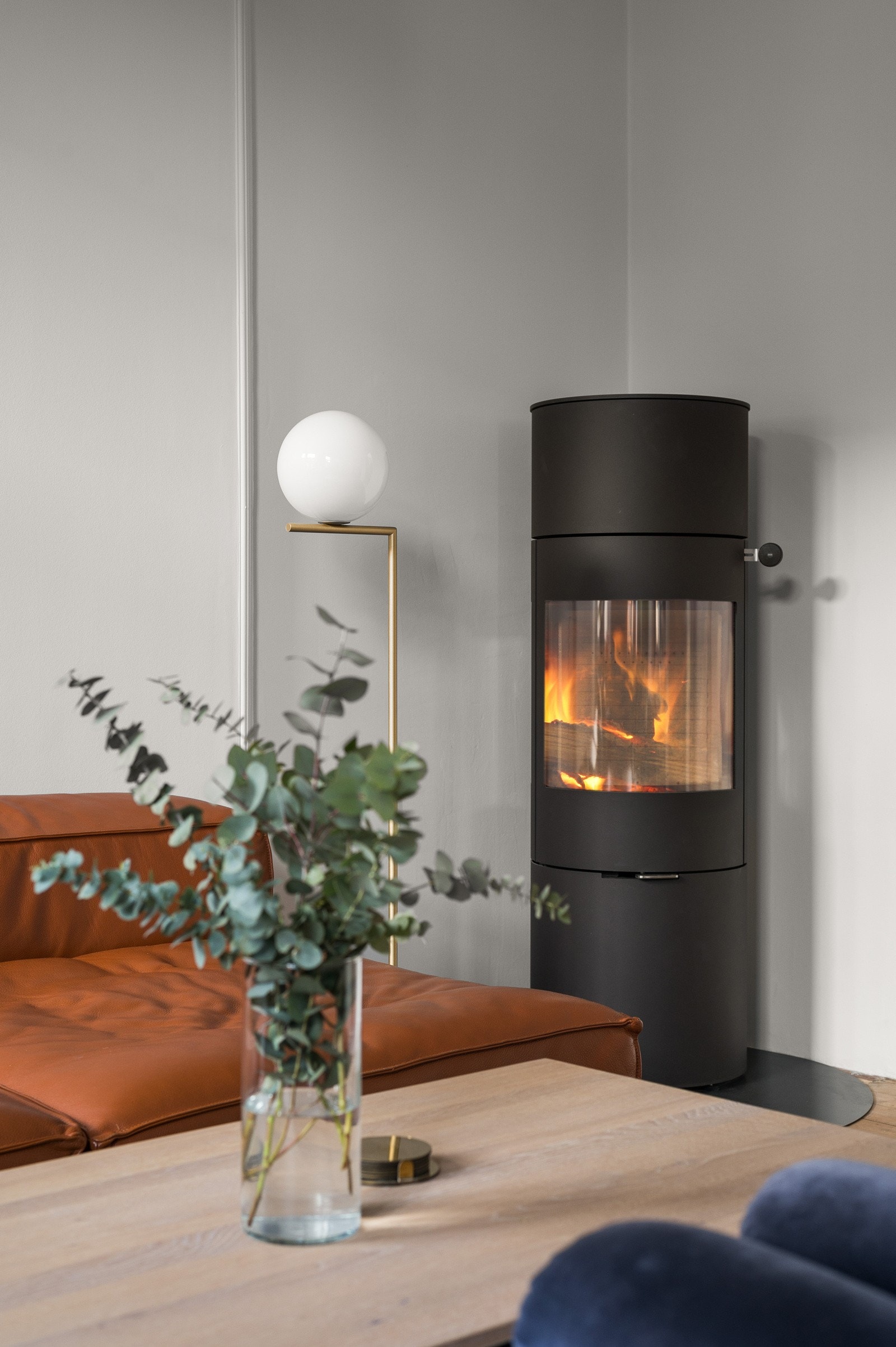 Sameiet rehabiliterte pipeløpet høsten 2022. I den forbindelse ble det satt inn en ny og moderne vedovn fra merket Rais. Galleribilde