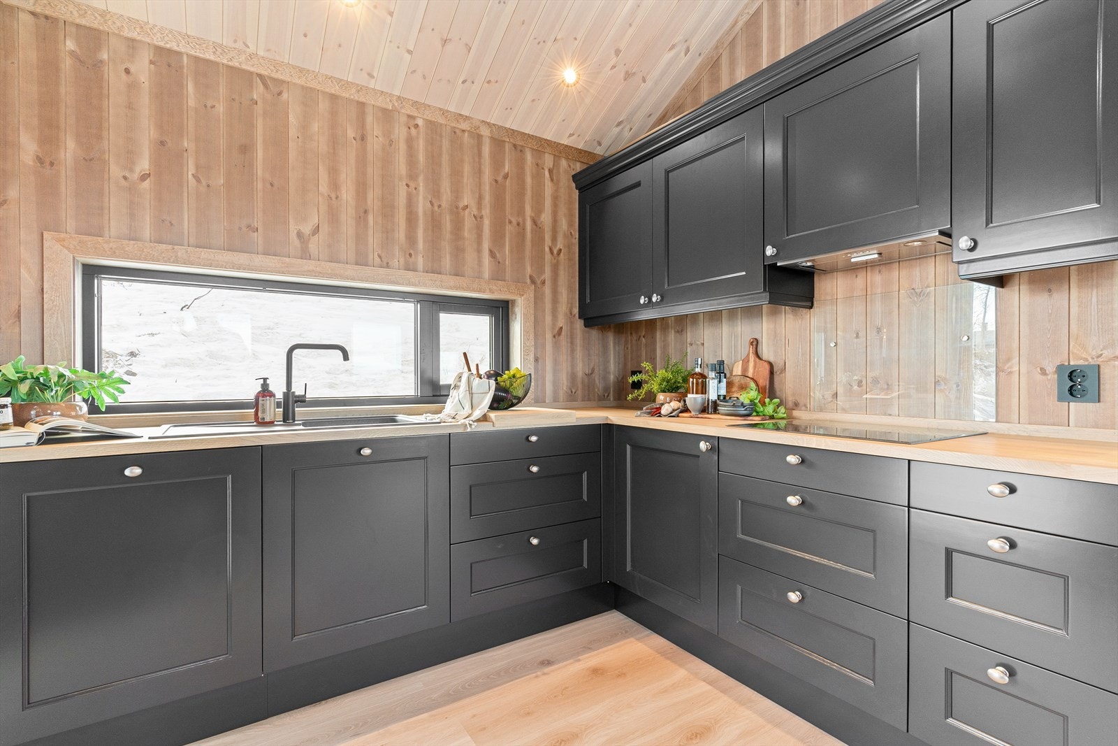 Flott kvalitetskjøkken fra Uvdal Snekkerverksted Galleribilde