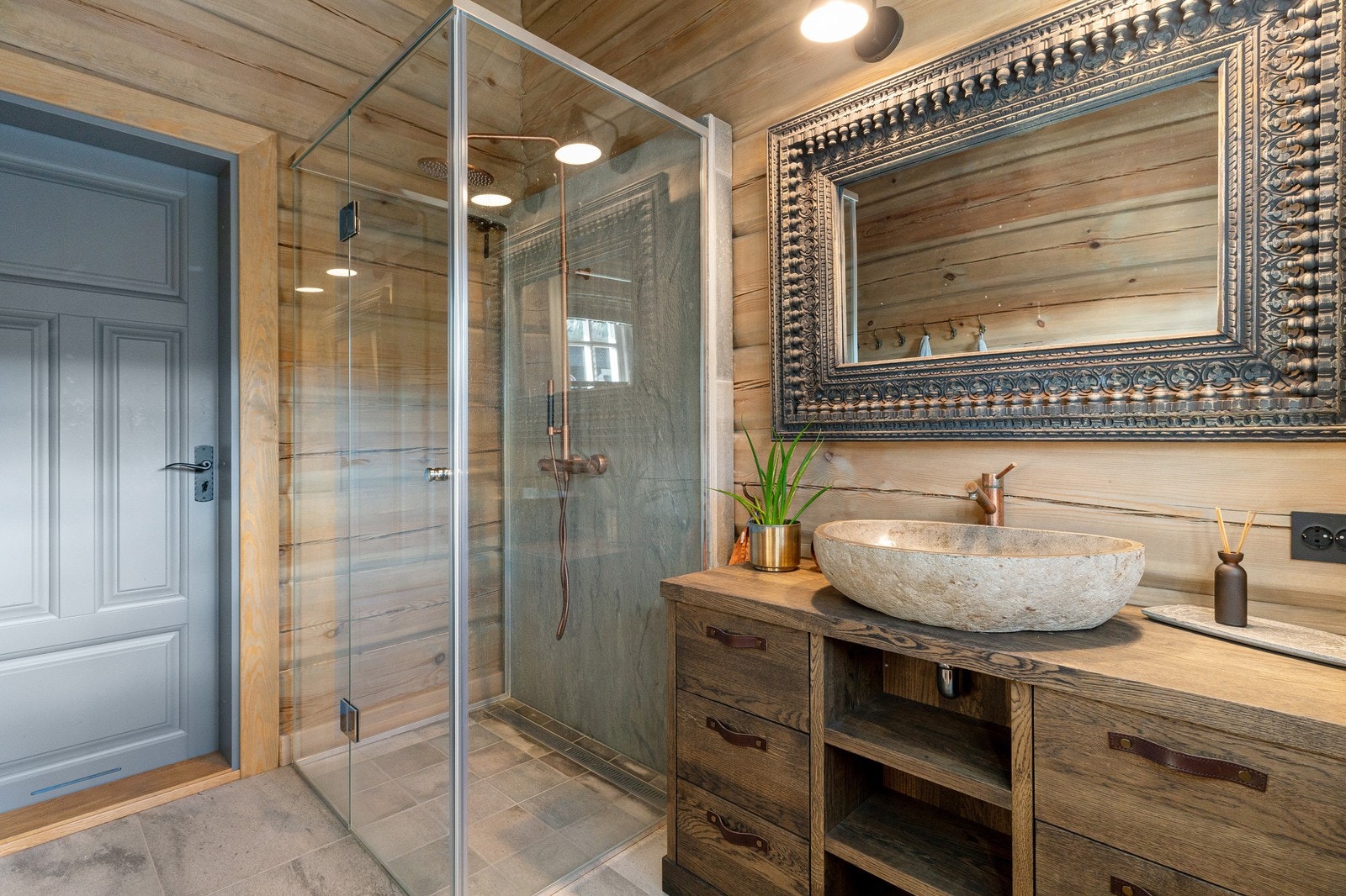 Bilde fra tilsvarende hytte. Galleribilde