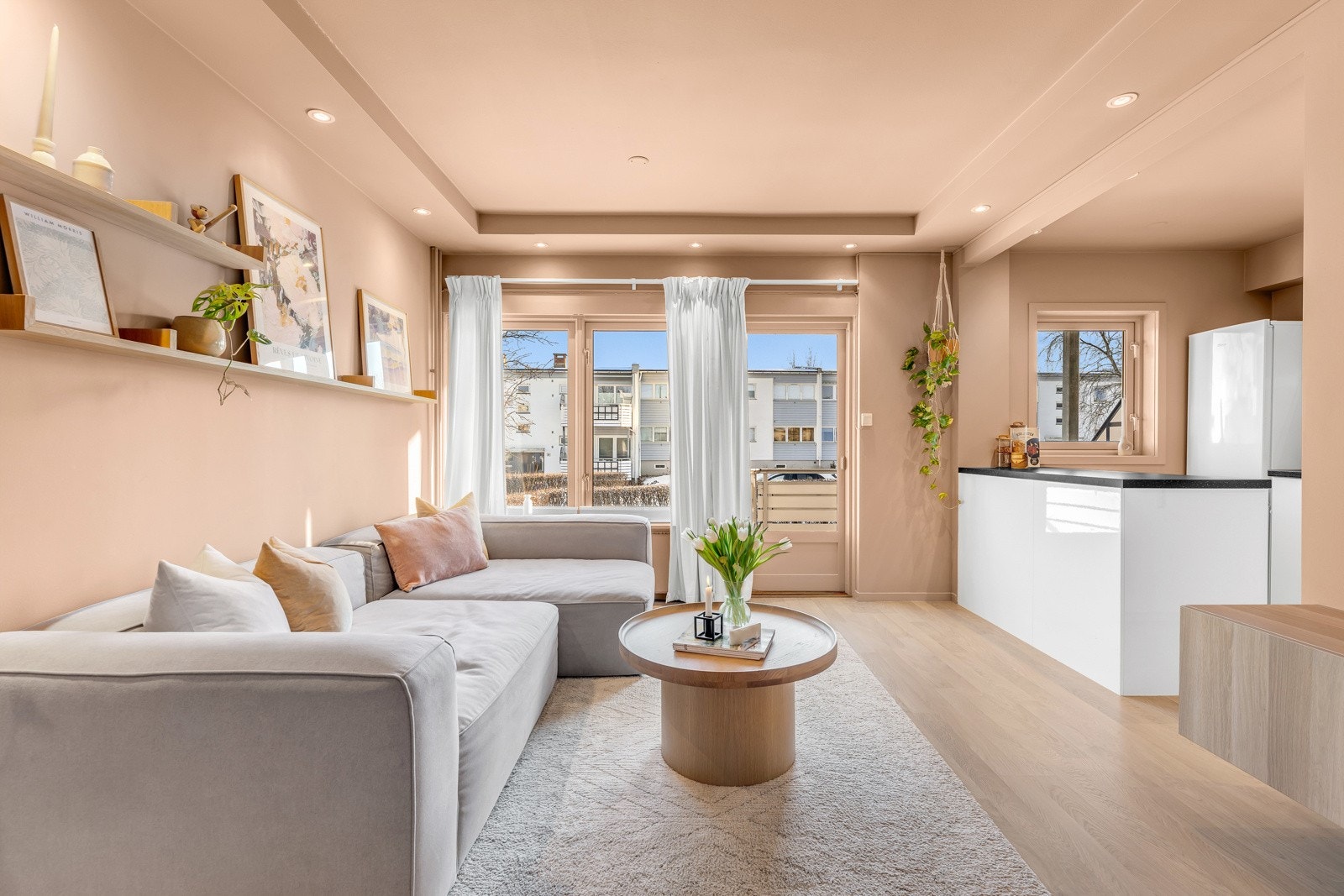 Velkommen til Prost Hallings vei 50B, presentert av Schala & Partners avd. Bjørvika / Gamle Oslo ved Henrik Jensen, tlf. 996 92 427. Galleribilde