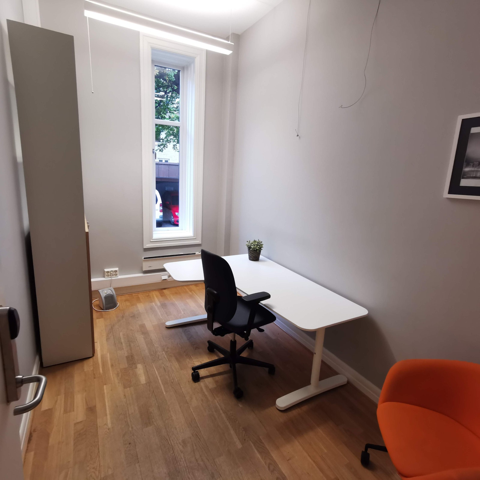 Kontor 103 i 1. etasje. Passer for 2 personer. Ca 10 m2. Galleribilde
