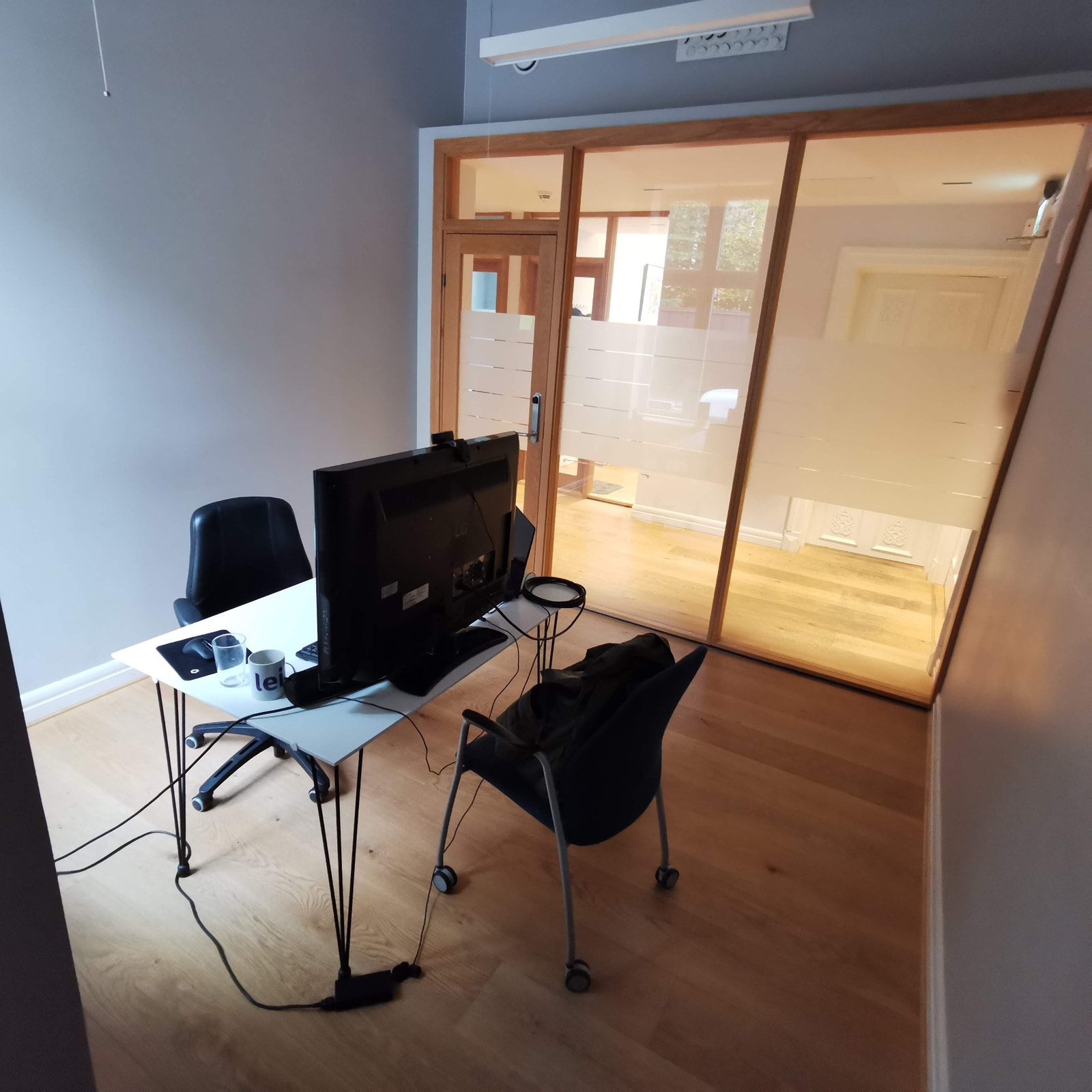 Kontor 112 i 1. etasje. Passer for 2-3 personer. Ca 12 m2. Galleribilde