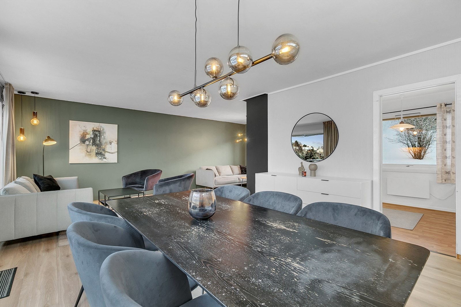 2. etasje - Stue Galleribilde