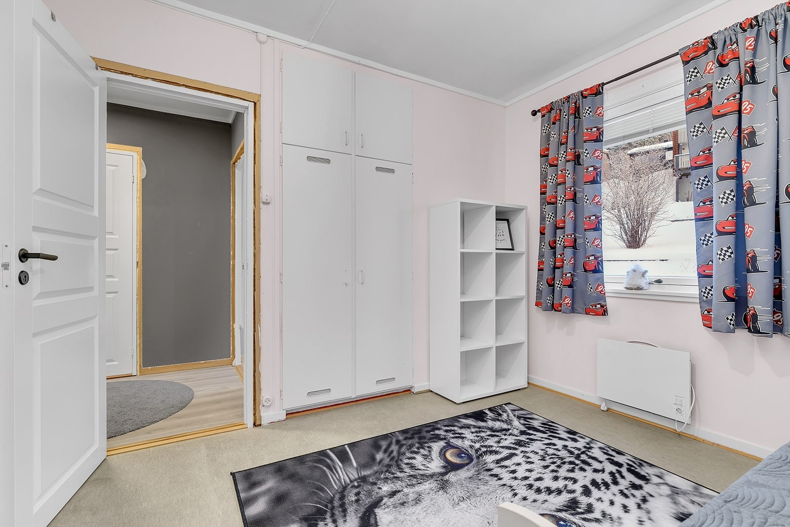 Halvetasje - Soverom 3 Galleribilde