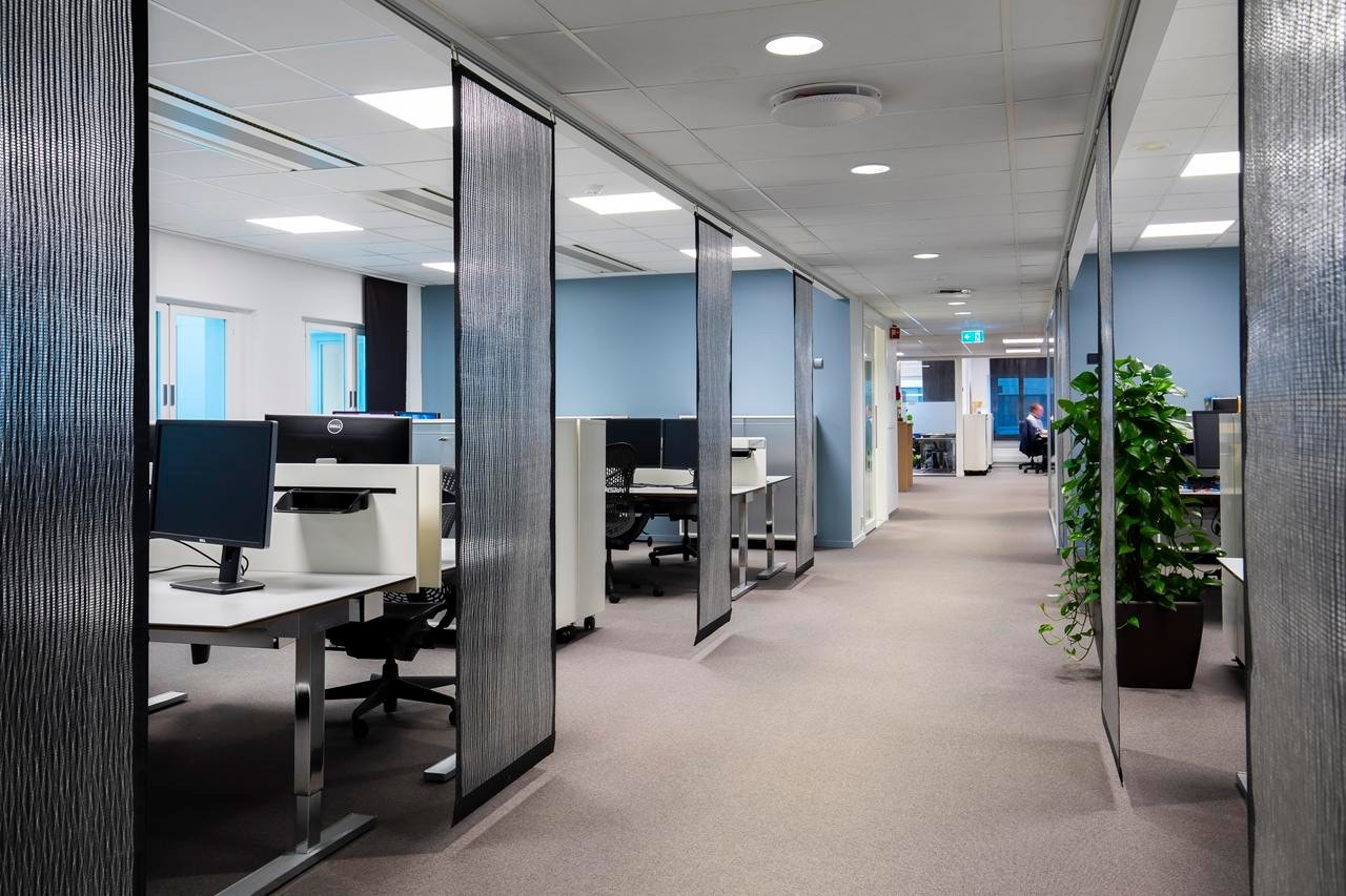 Kontorarealene har gode siktlinjer. Galleribilde