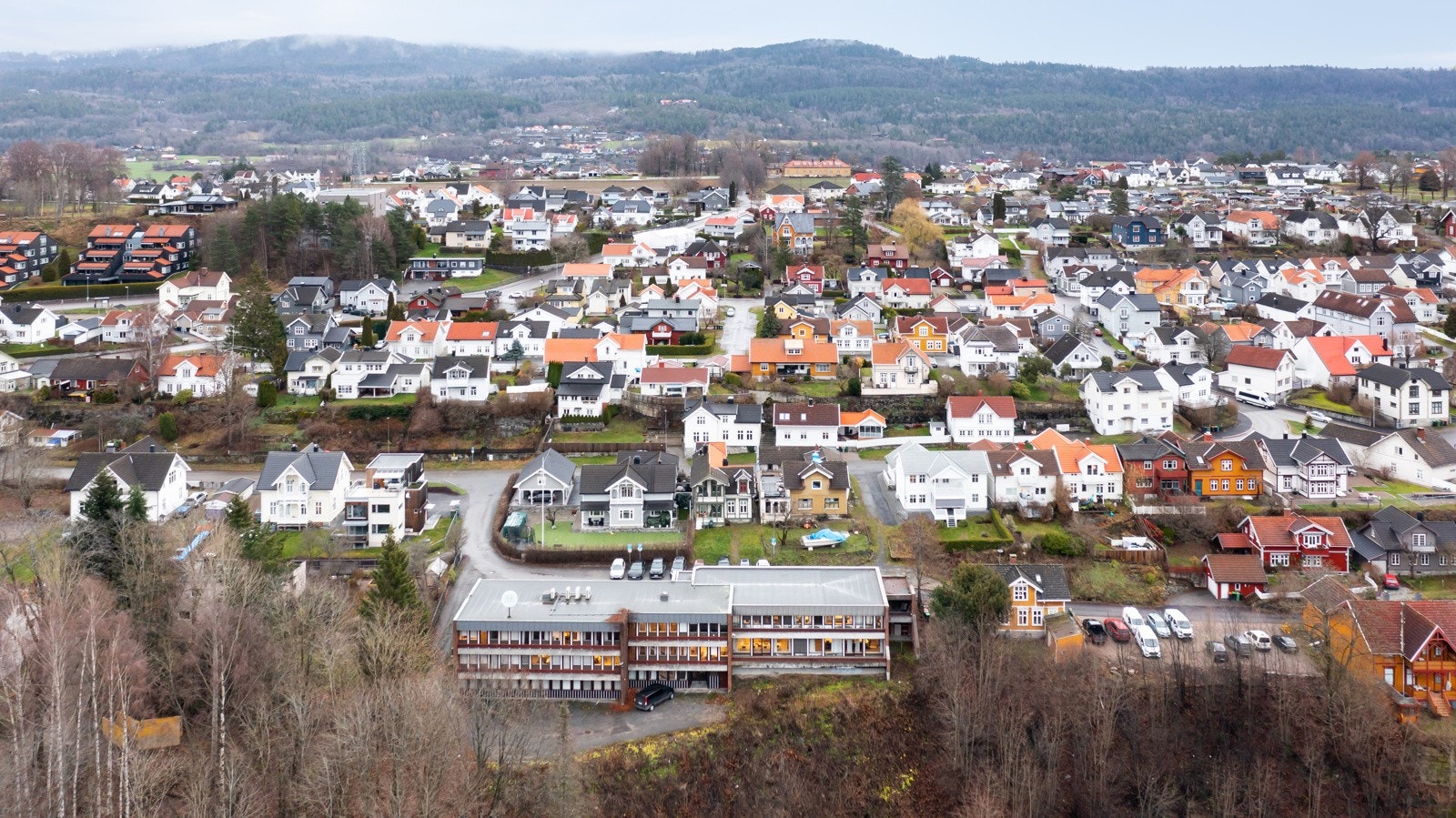 Store utviklingsmuligheter på tomten som ligger vestvedt med fin utsikt Galleribilde