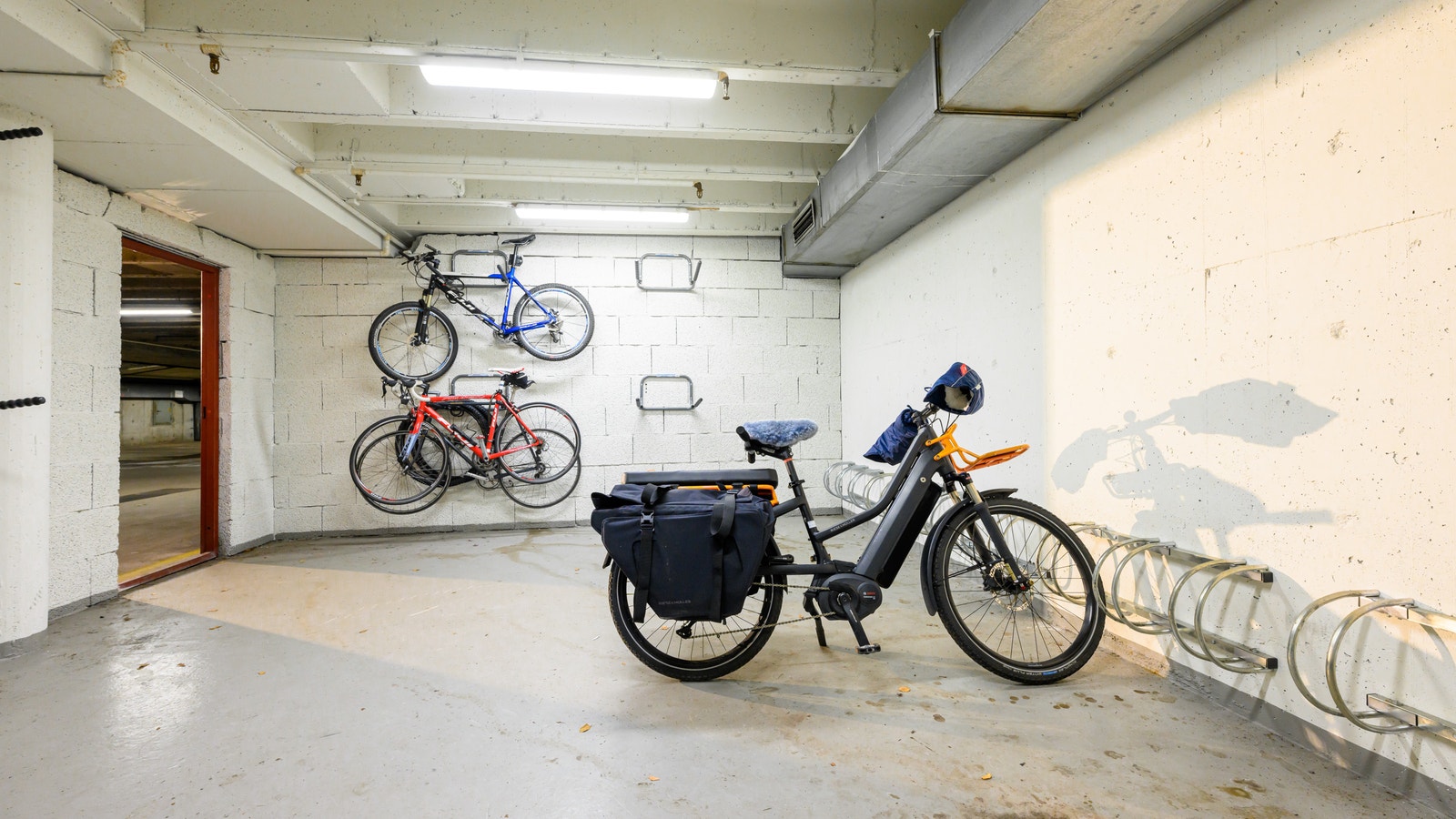 Sykkelparkering i avlåst rom Galleribilde