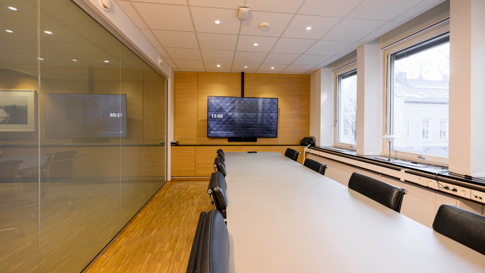 Inspirasjonsbilde fra en annen etasje i samme bygg,
Effektivt møterom/grupperom Galleribilde