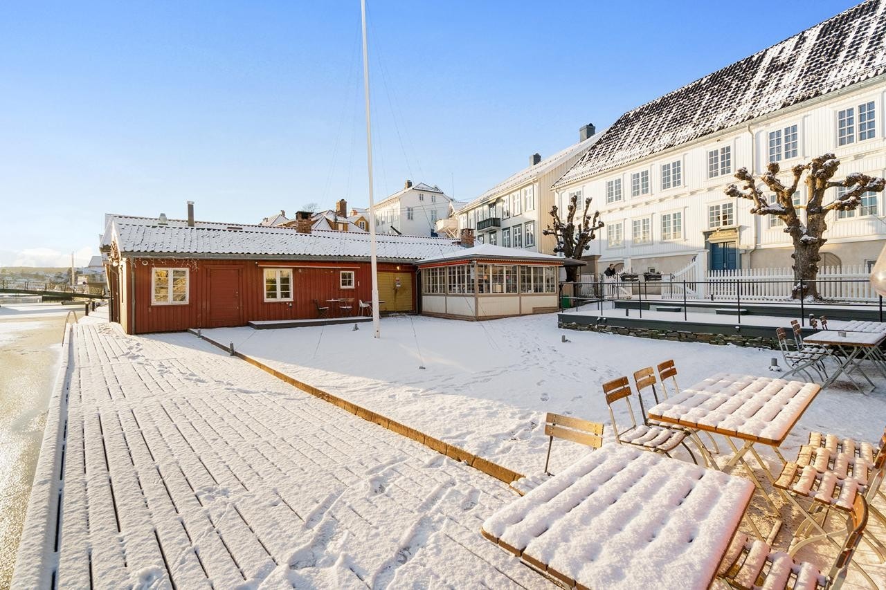 Uterservering Galleribilde