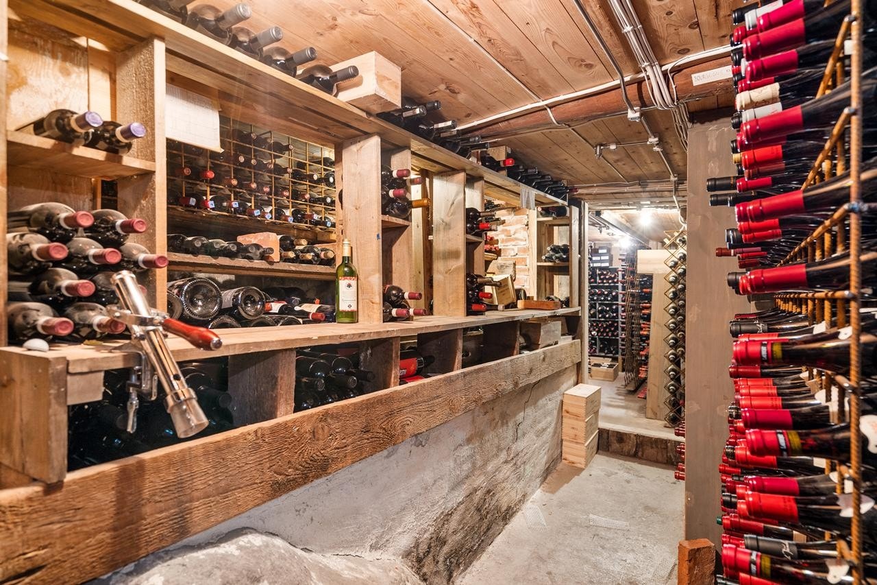 Vinkjeller Galleribilde