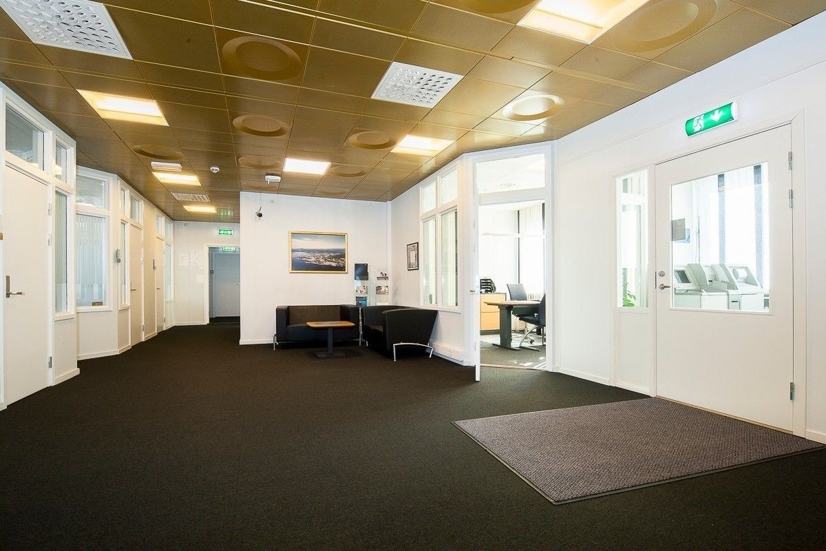 Lokalene holder god standard Galleribilde