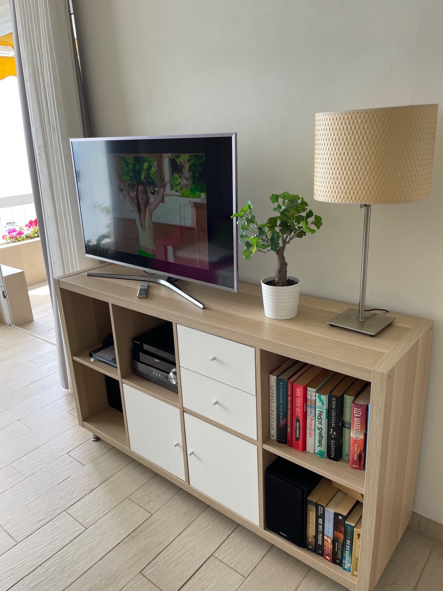 Samsung Smart-tv m. Chromecast Galleribilde