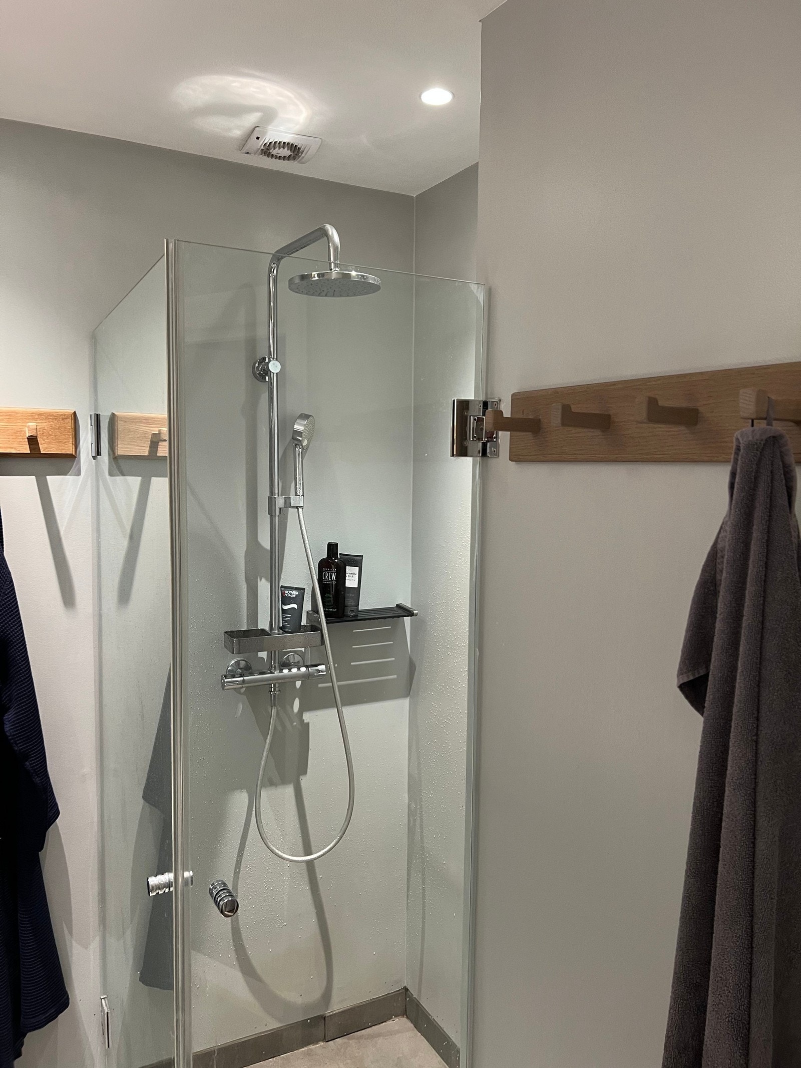 Stor dusj. Galleribilde