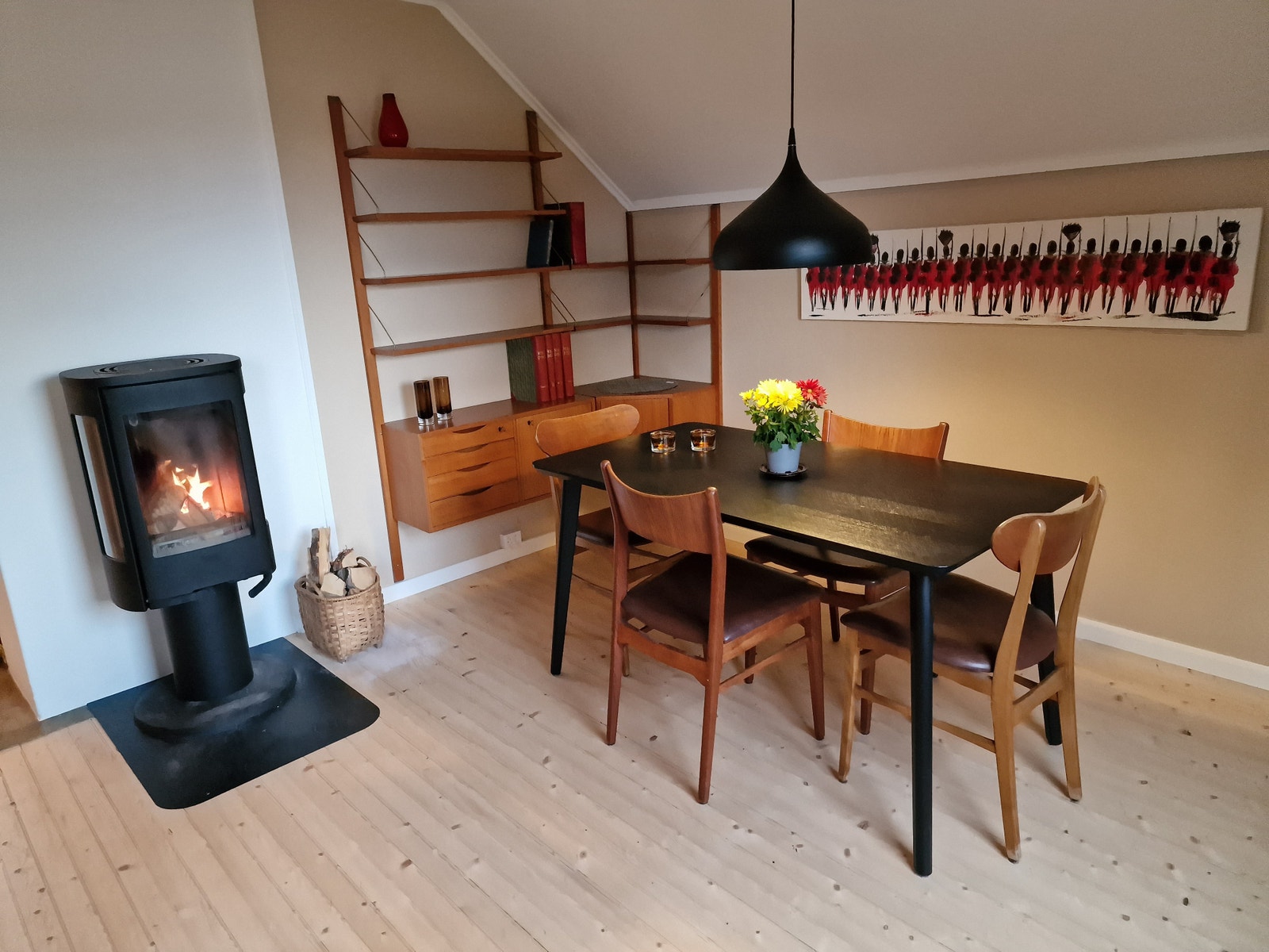 Spisestue i 2. etg Galleribilde