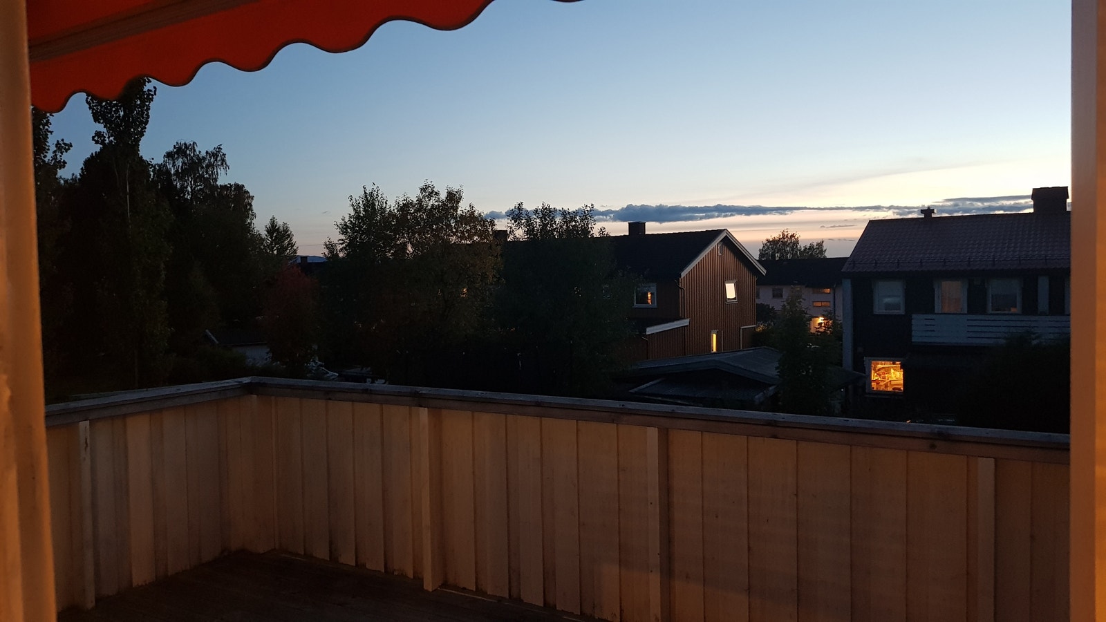 Utsikt fra balkong Galleribilde