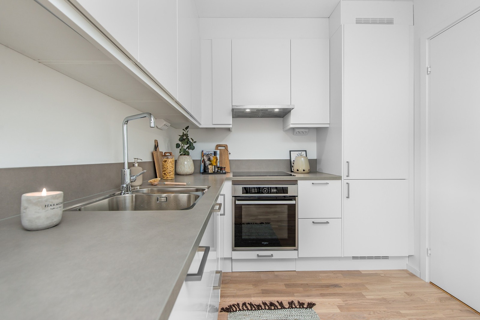 Hvitevarer medfølger på kjøpet. Galleribilde