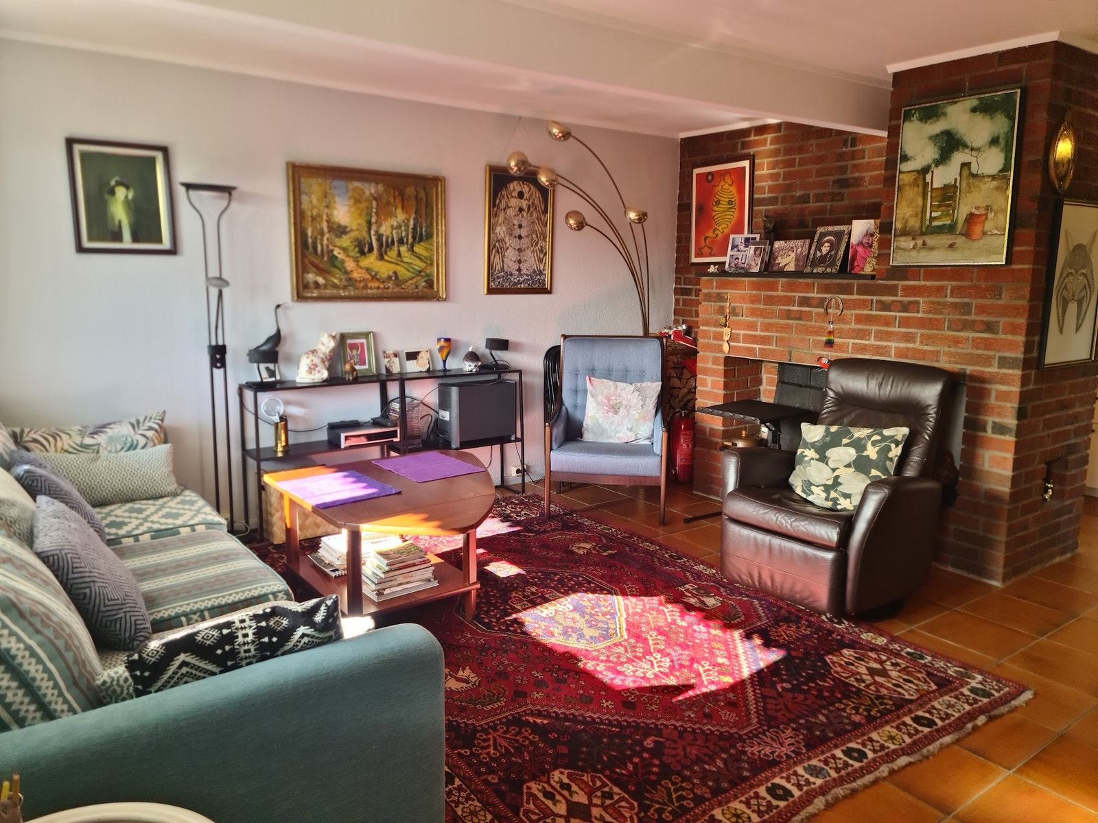 Stua med peis og varmekabel Galleribilde