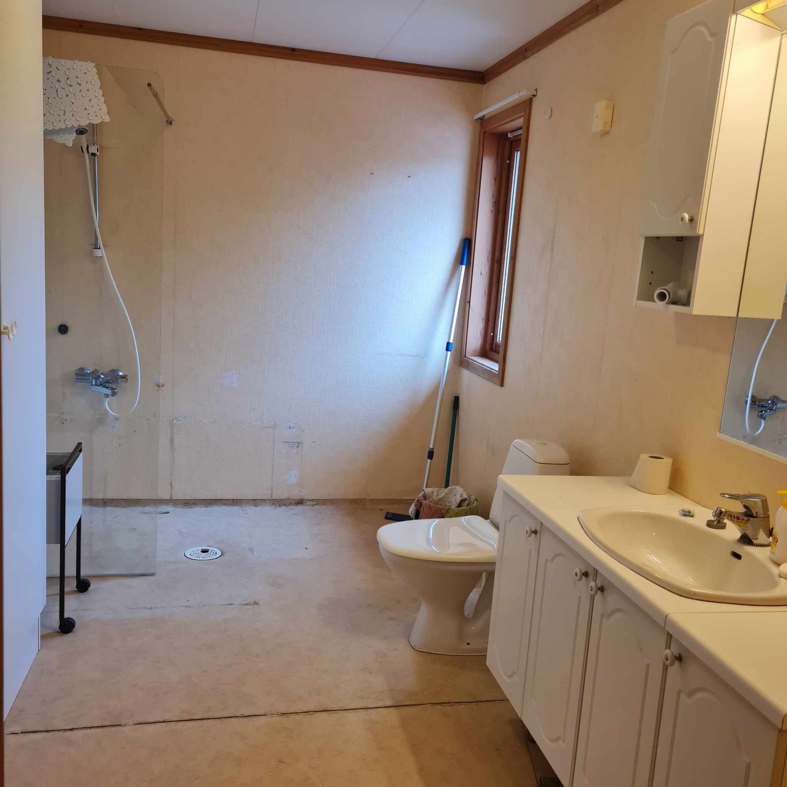 Bad 1.etasje Galleribilde