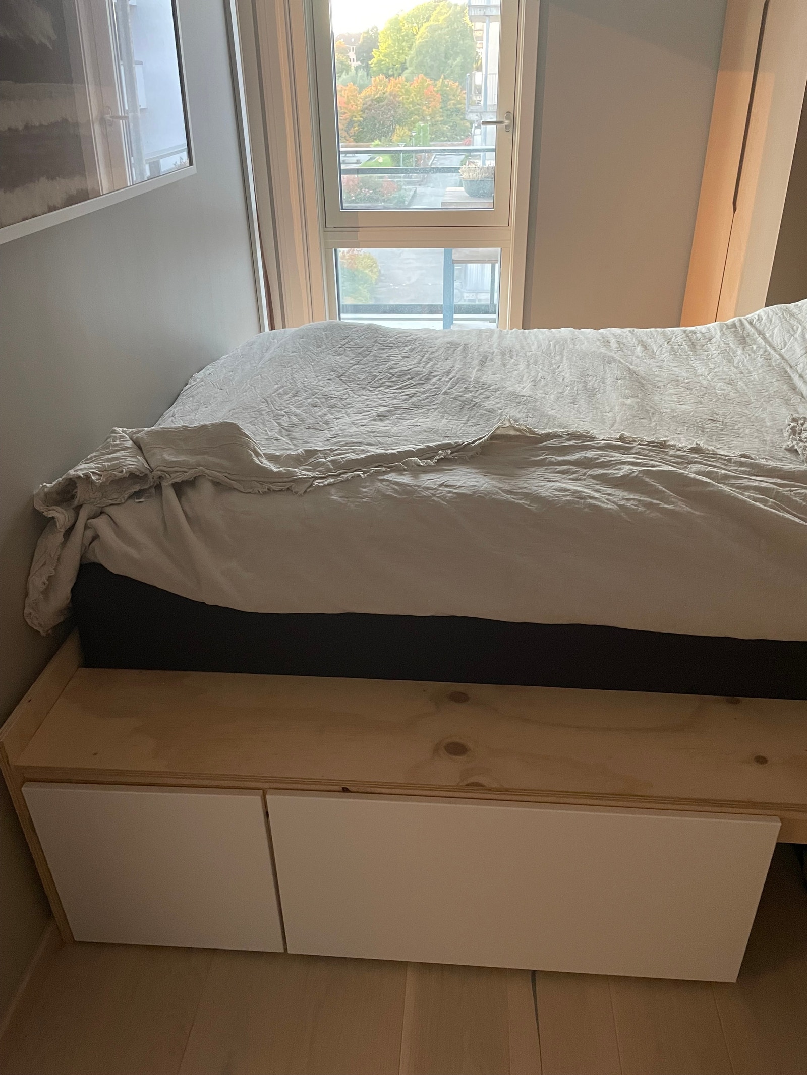 Skuffer under senga Galleribilde