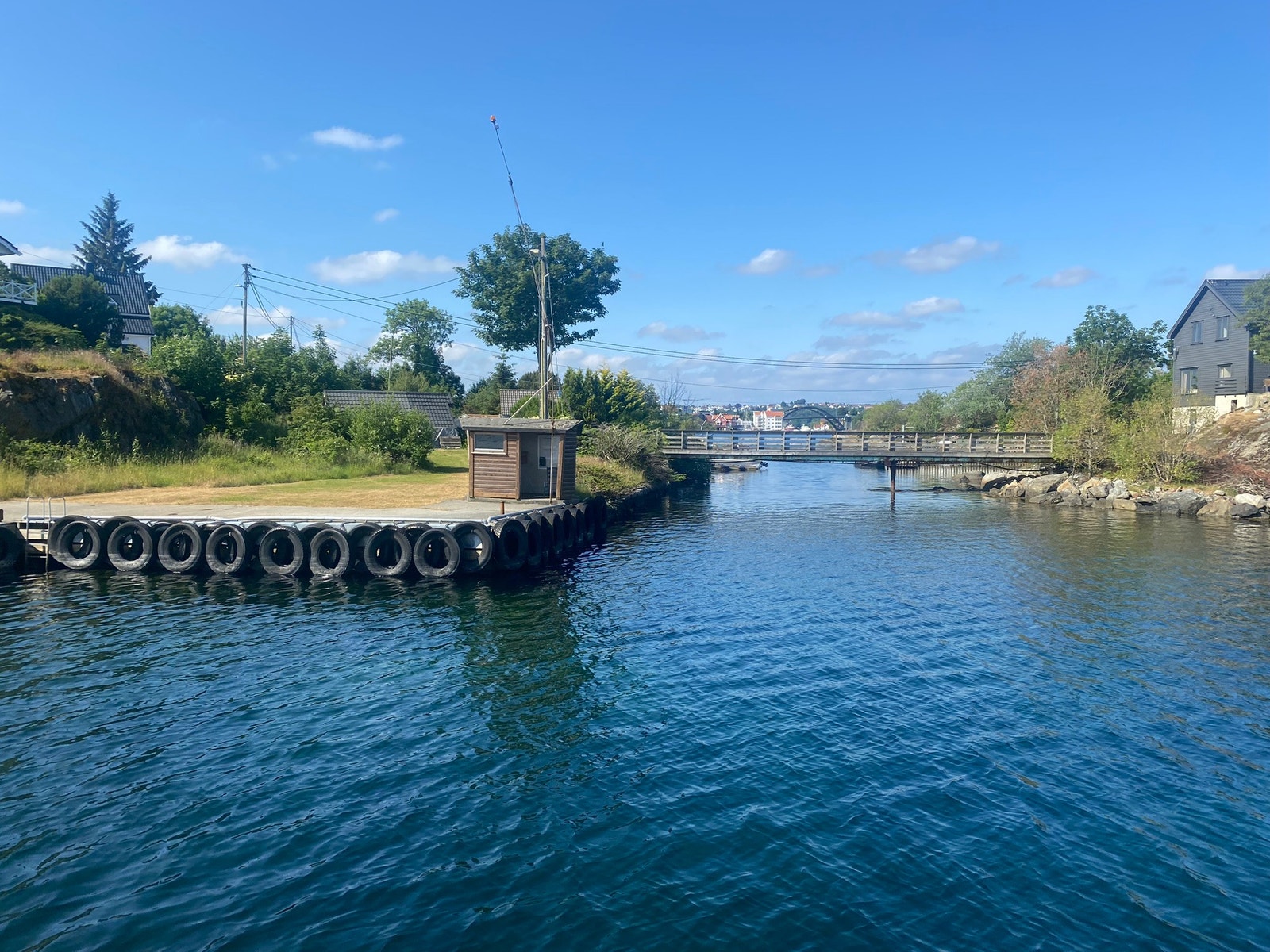 Steinsøy on the right and Steinsøyholmen on the left Galleribilde