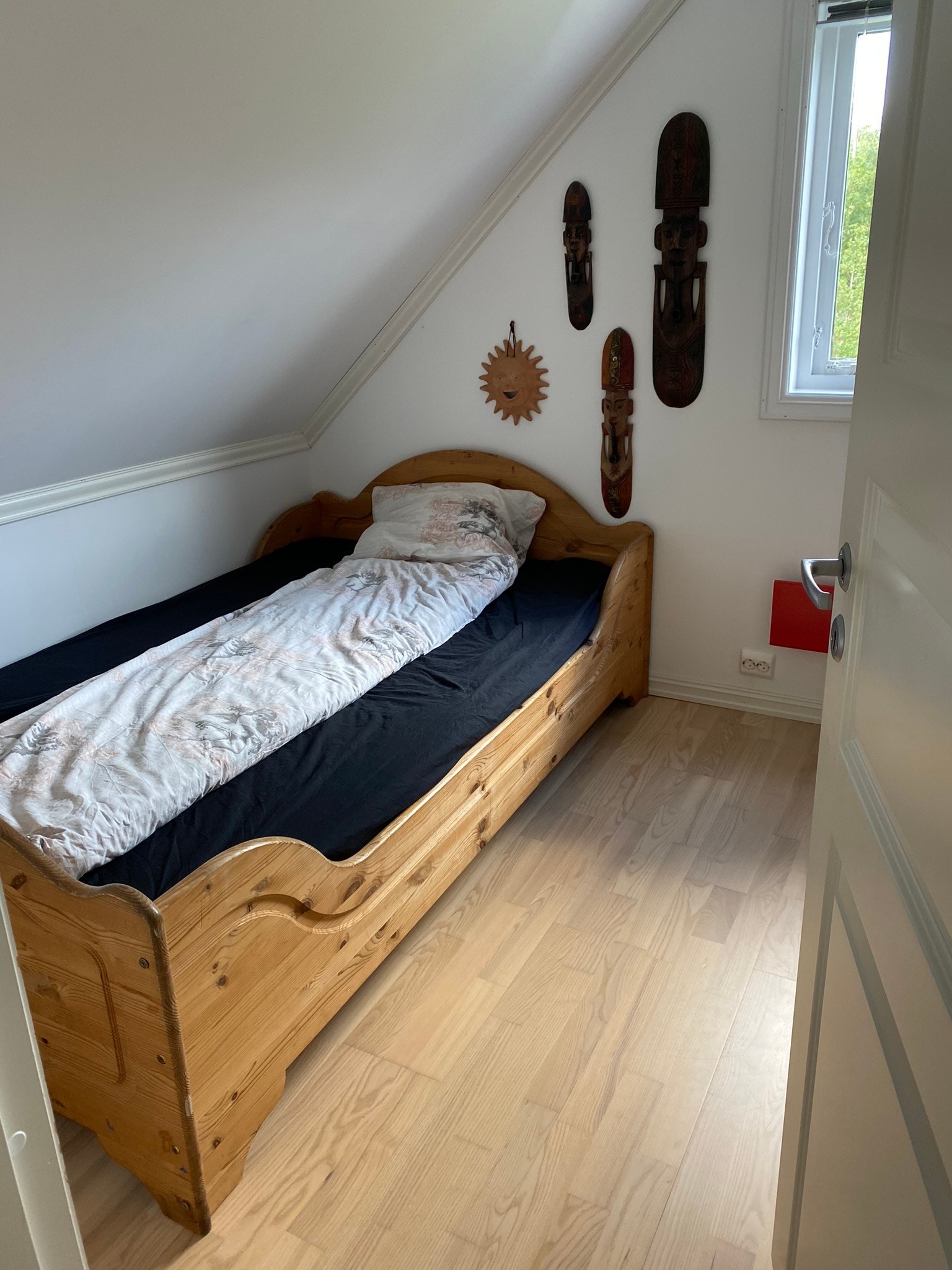 Bed room 3: Bed room with a 120 cm large bed. Galleribilde