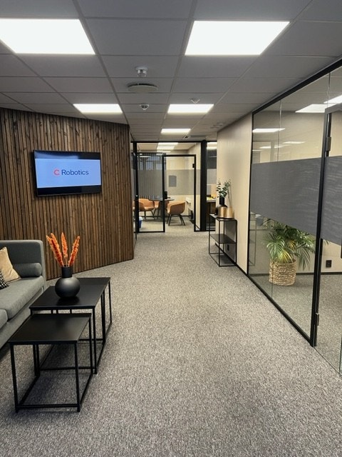 Inngangsparti/gangareal kontor Galleribilde