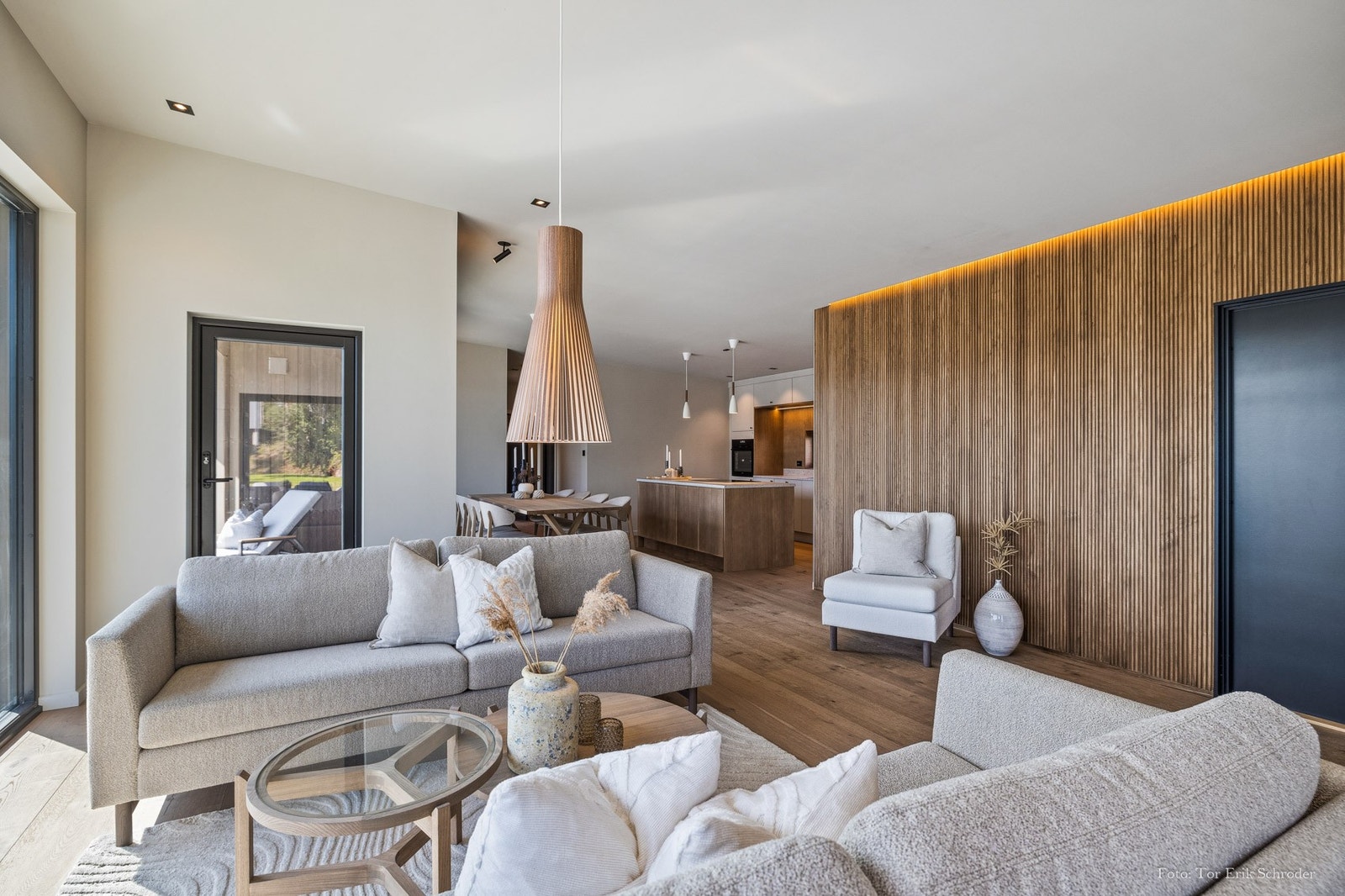 Fra stue mot kjøkken Galleribilde