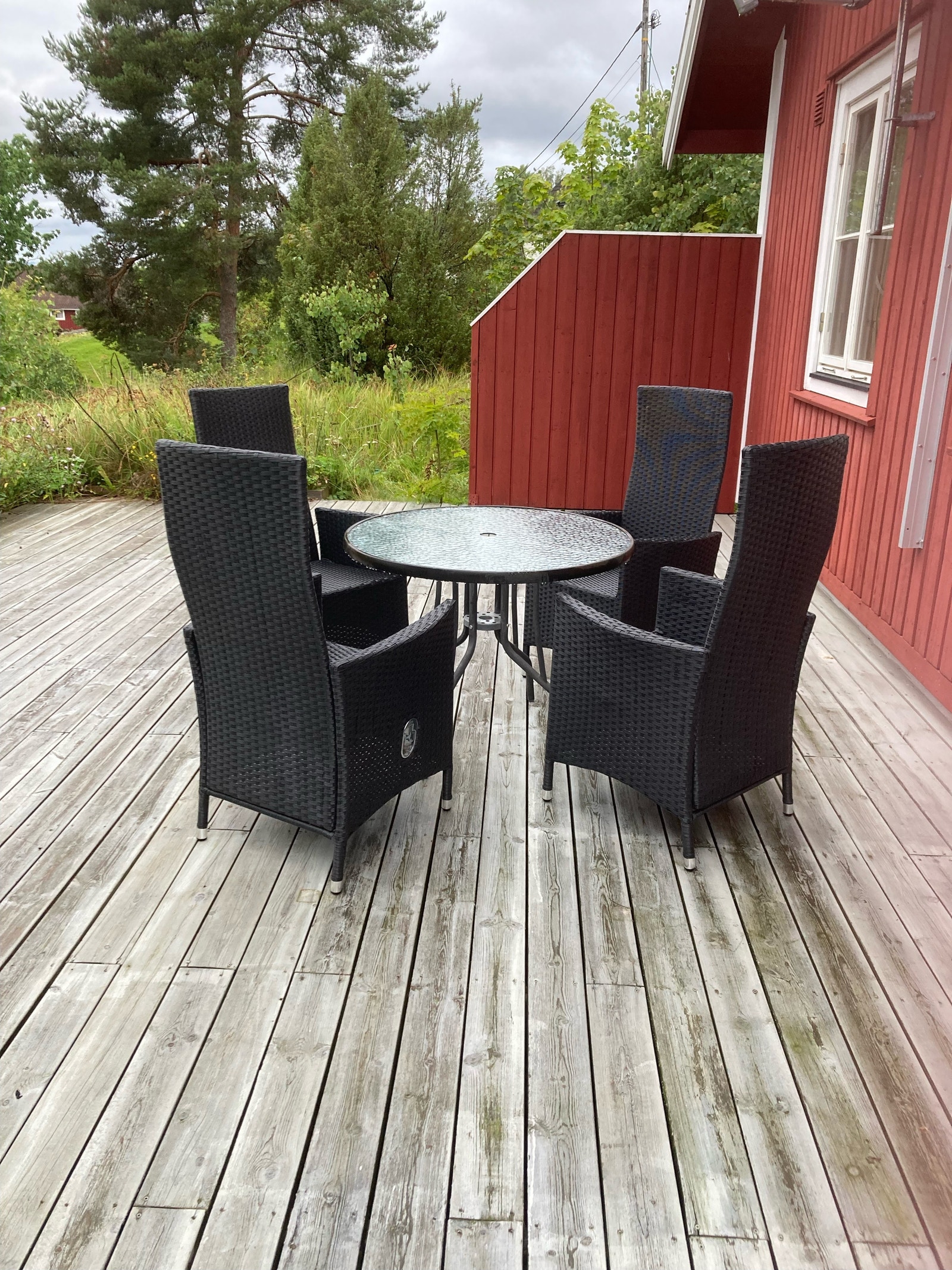 Stor uteplass Galleribilde