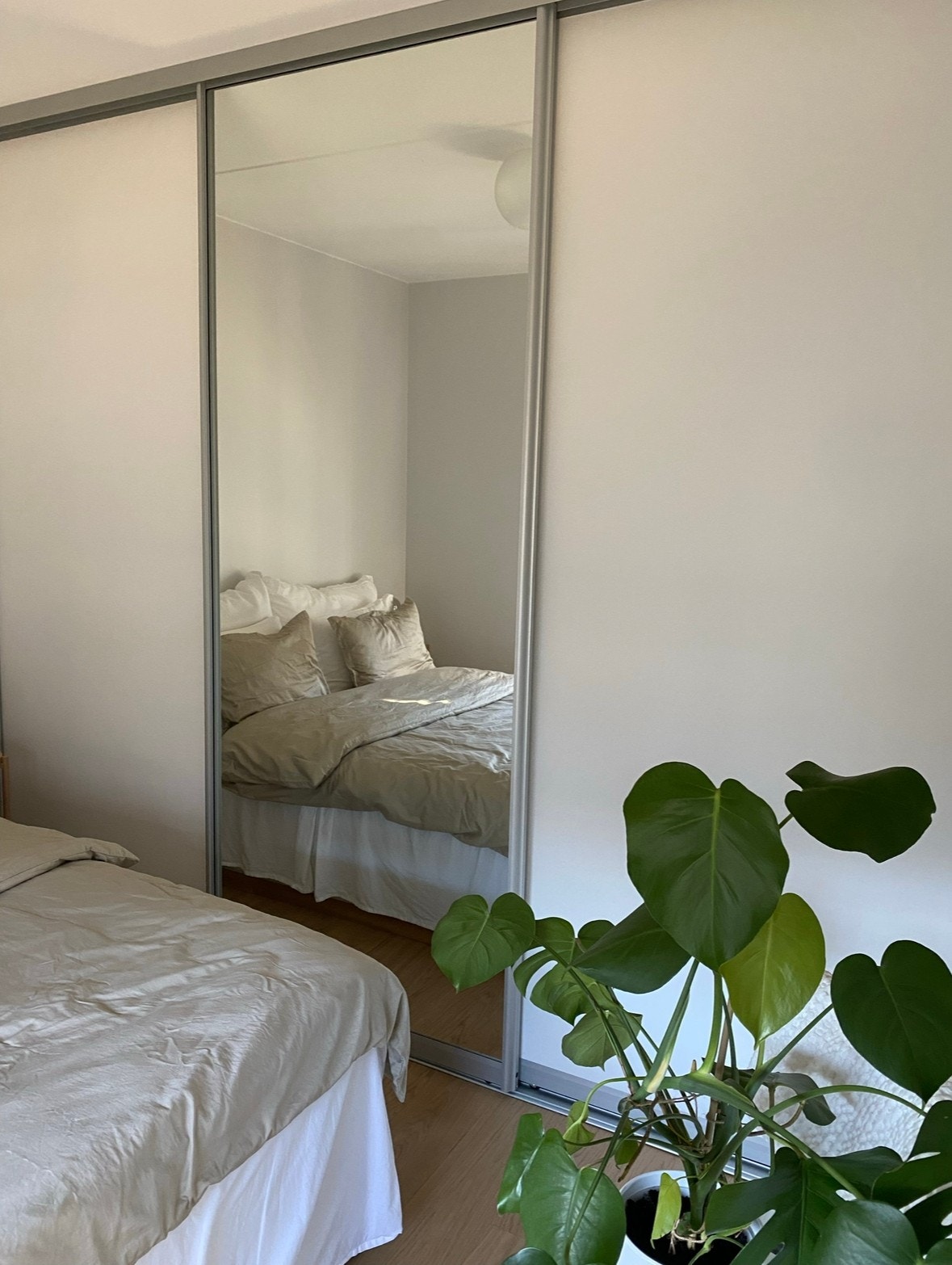 Garderobeløsning på soverom Galleribilde