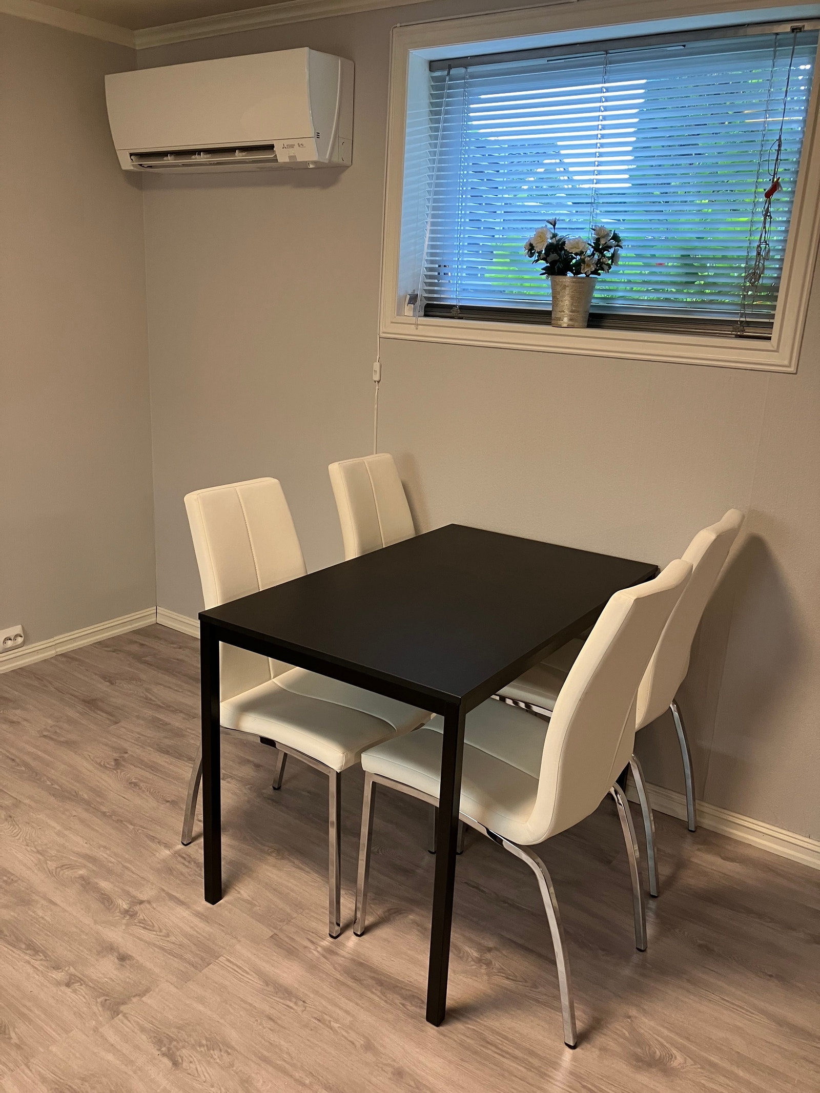 spiseplass Galleribilde