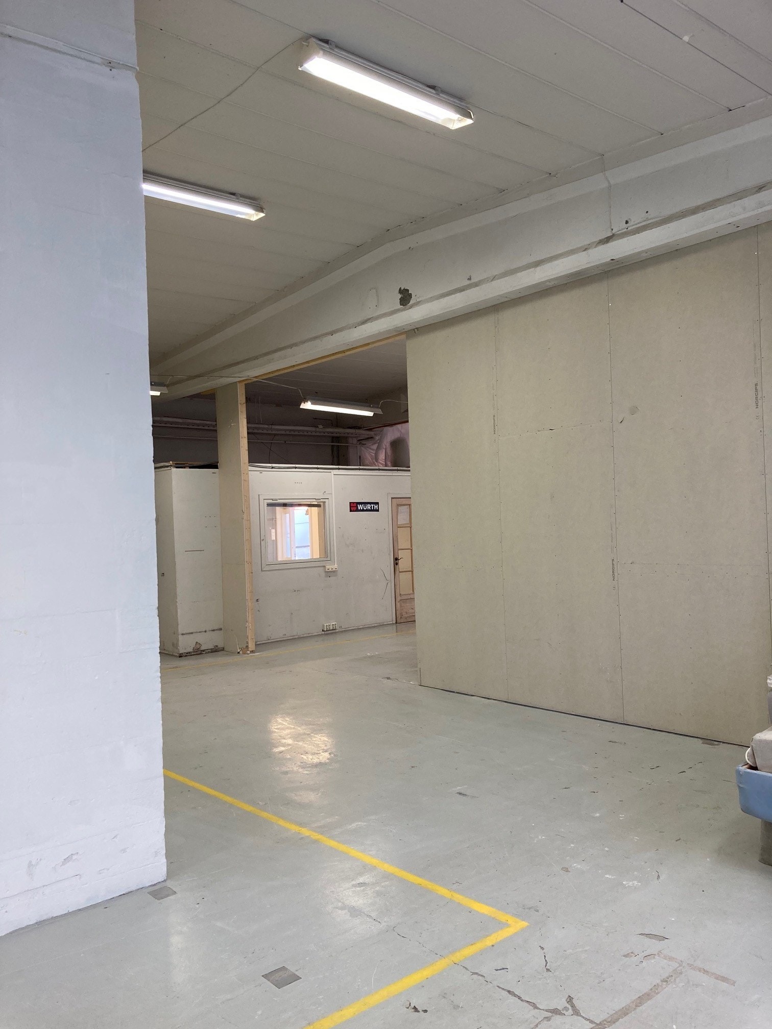 Lager 15-395m2
Høye porter, god takhøyde. Galleribilde