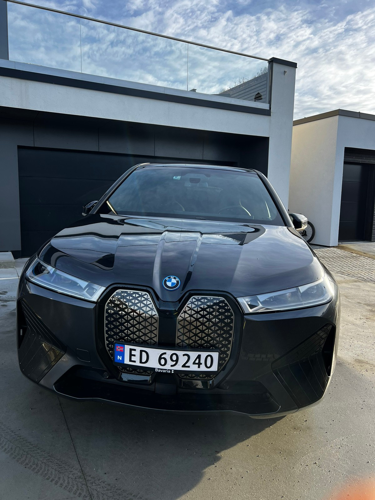BMW iX xDrive 50 IX50 fully chrg, topputstyrt, innbytte (se tekst) 3