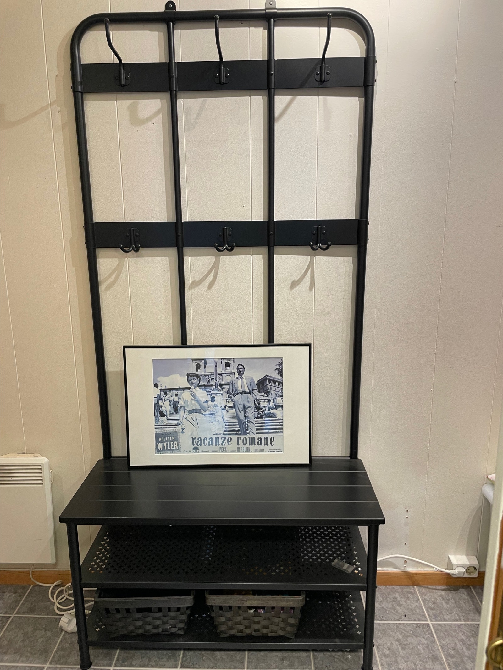 Liten gang/garderobe/oppbevaring Galleribilde