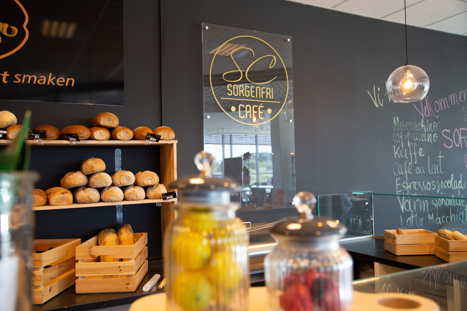 Sorgenfri Cafe Galleribilde