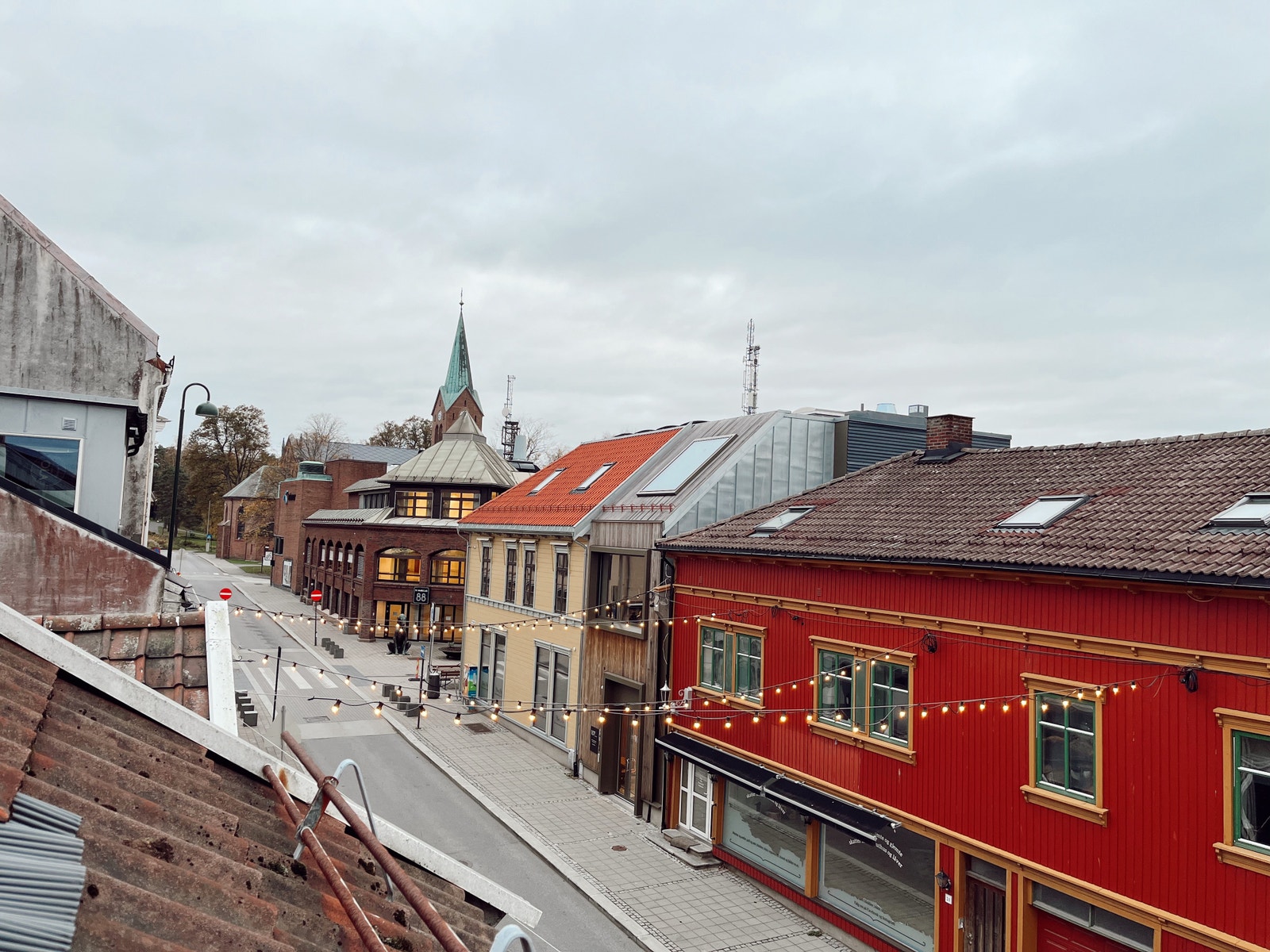 Fra soveromsvinduet. Galleribilde
