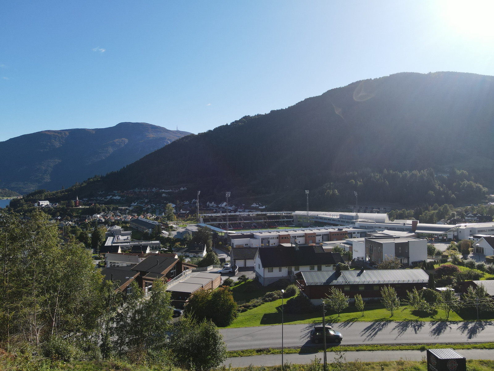 Sentralt i Sogndal med gode solforhald