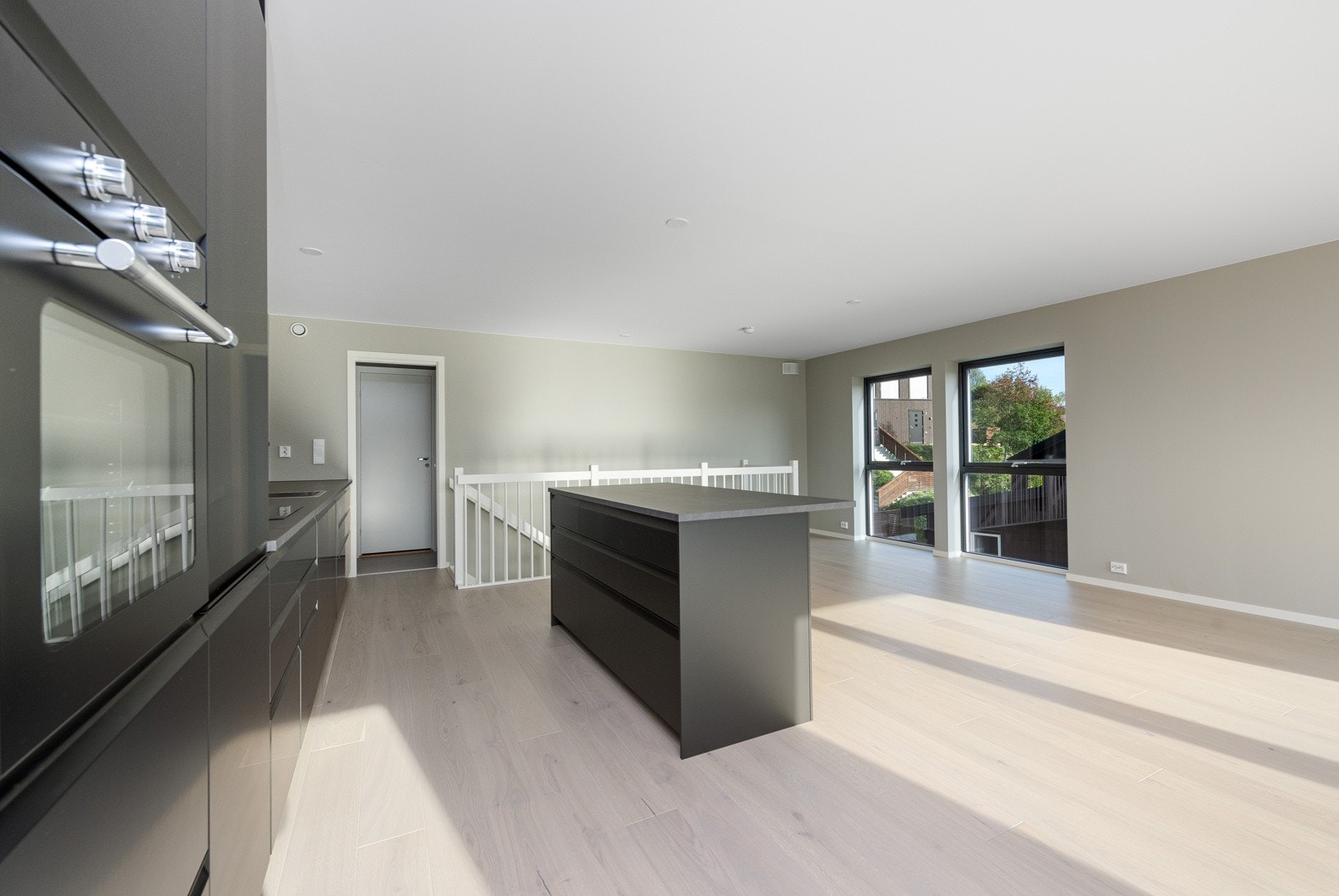 Borgveien 15 D og 15 E har lik standard og speilvendt løsning Galleribilde