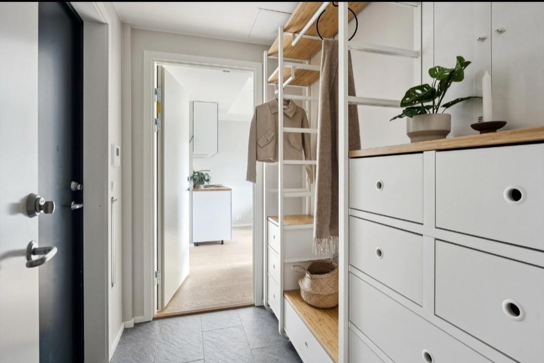 Gang med egen inngang til hybelen Galleribilde