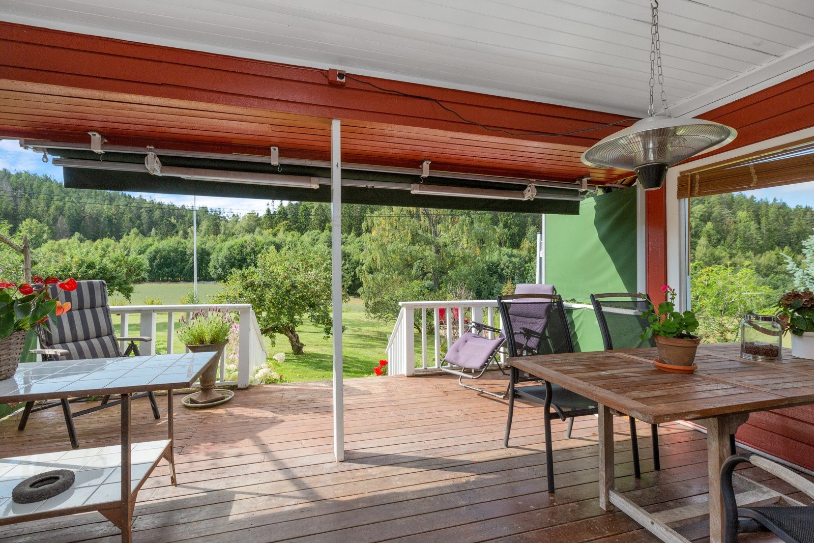 Terrasse til syd Galleribilde