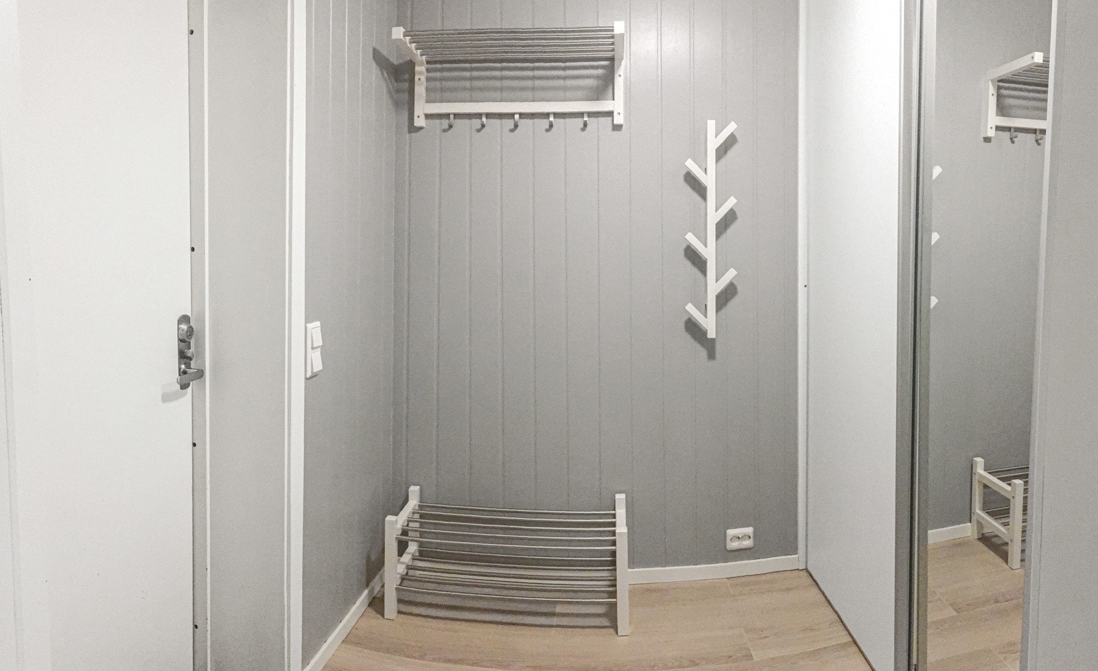 I kjelleren er det en romslig og innbydende utleiedel fra 2019. Galleribilde