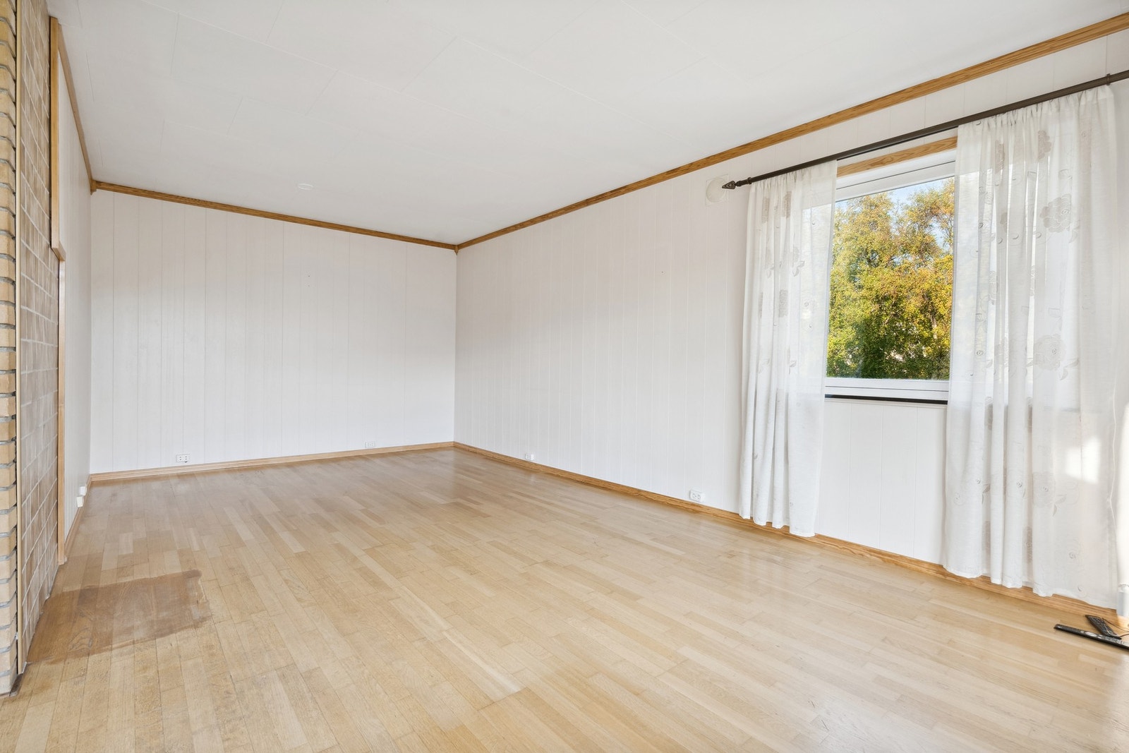 Mulighet for å dele av innerste del av stue for å lage ekstra soverom ved behov. Galleribilde
