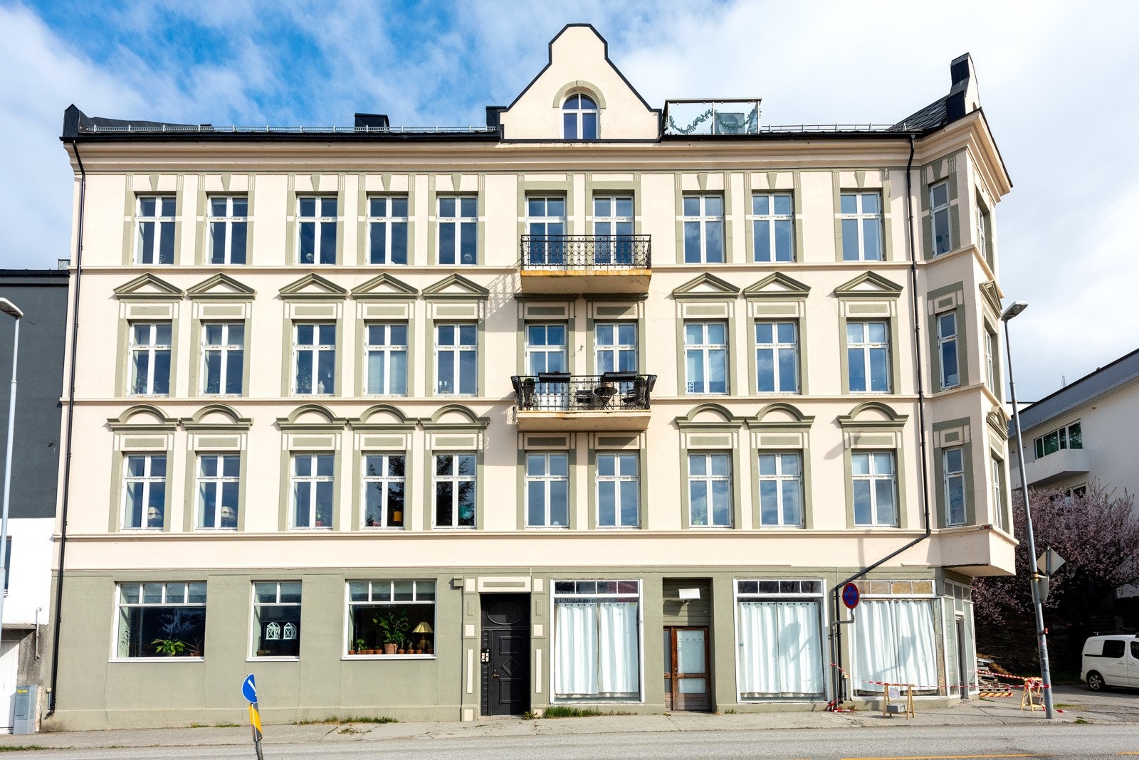 Fasade. Galleribilde