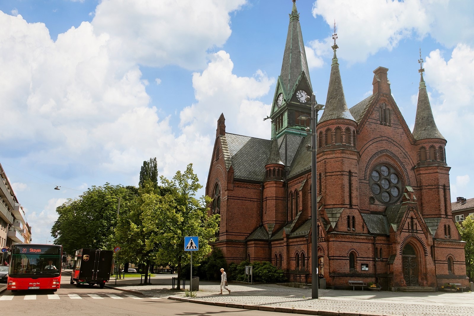 Leiligheten har en flott beliggenhet i et attraktivt boligområde på toppen av Iladalen ved Sagene. Galleribilde