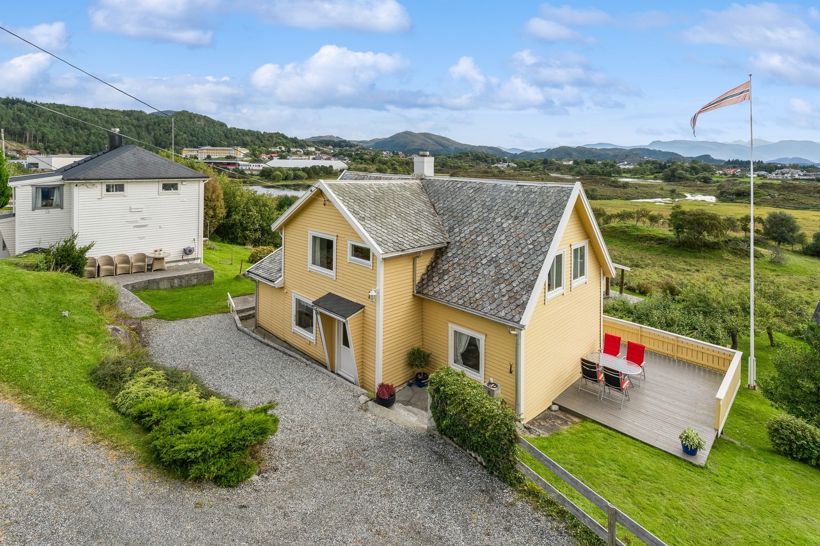 Eiendommen har en flott beliggenhet! Galleribilde