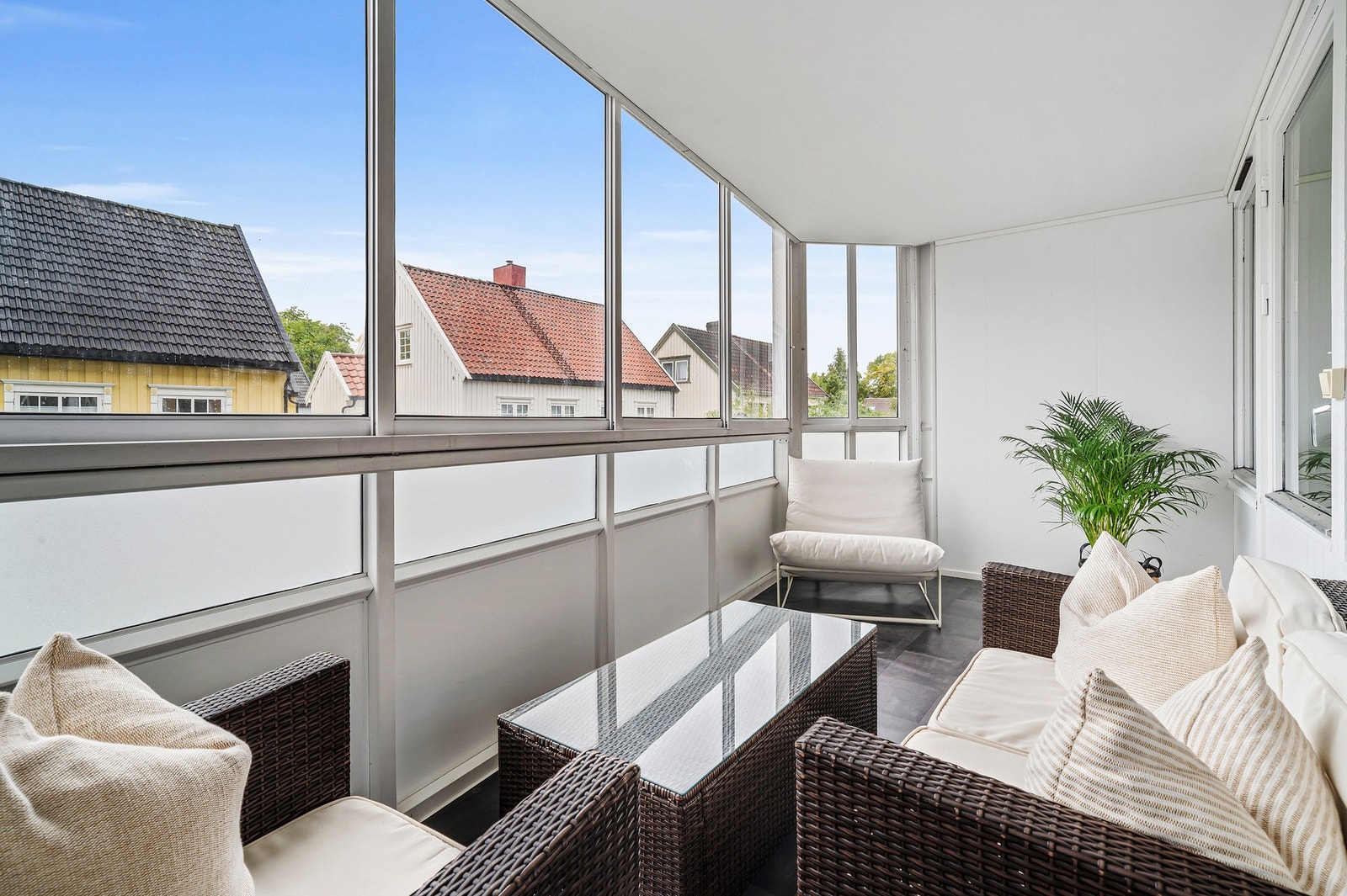Balkongen har gode muligheter for valgfritt møblement Galleribilde